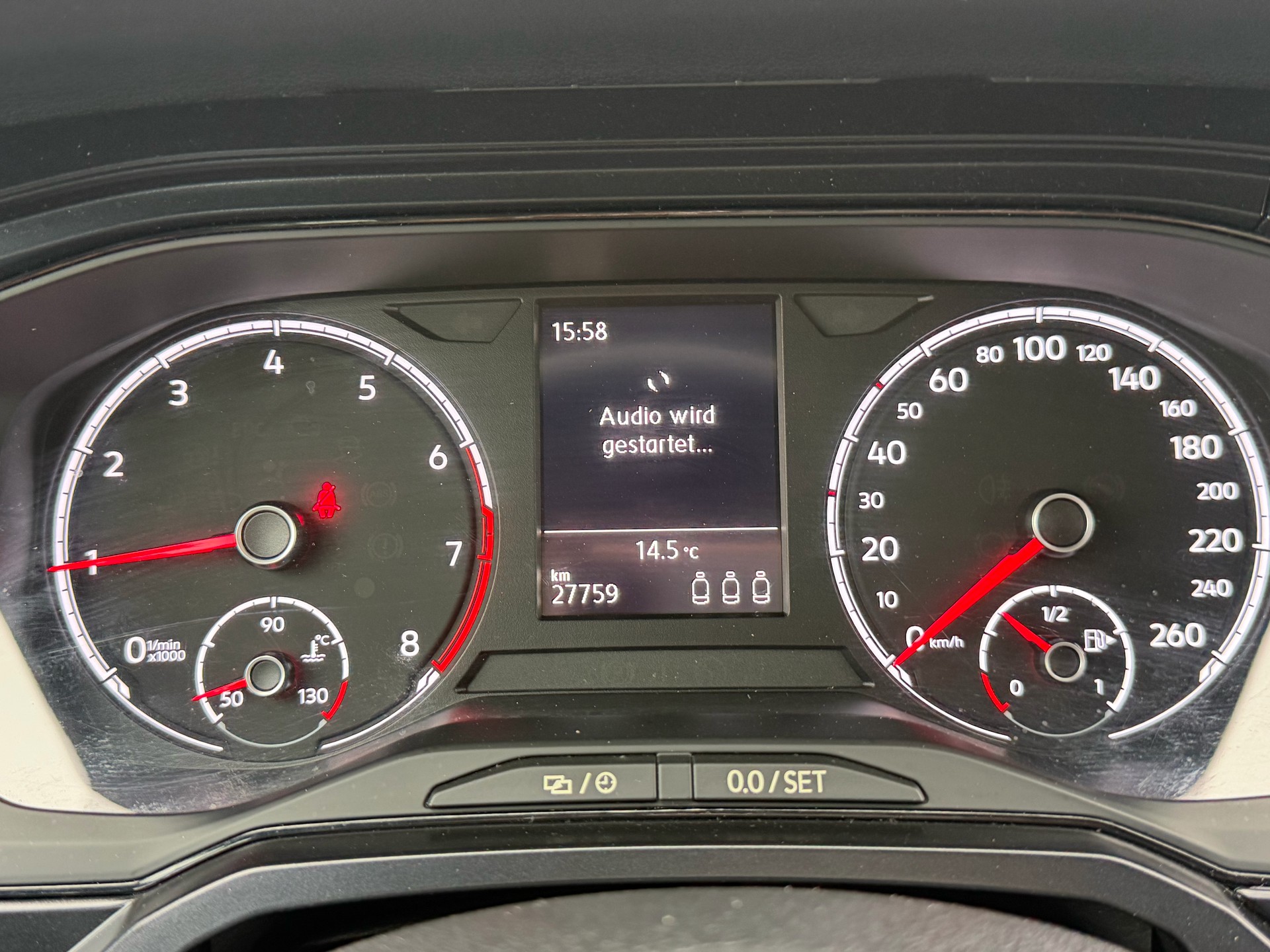 VW Polo 1.0 BMT Trendline-image-15