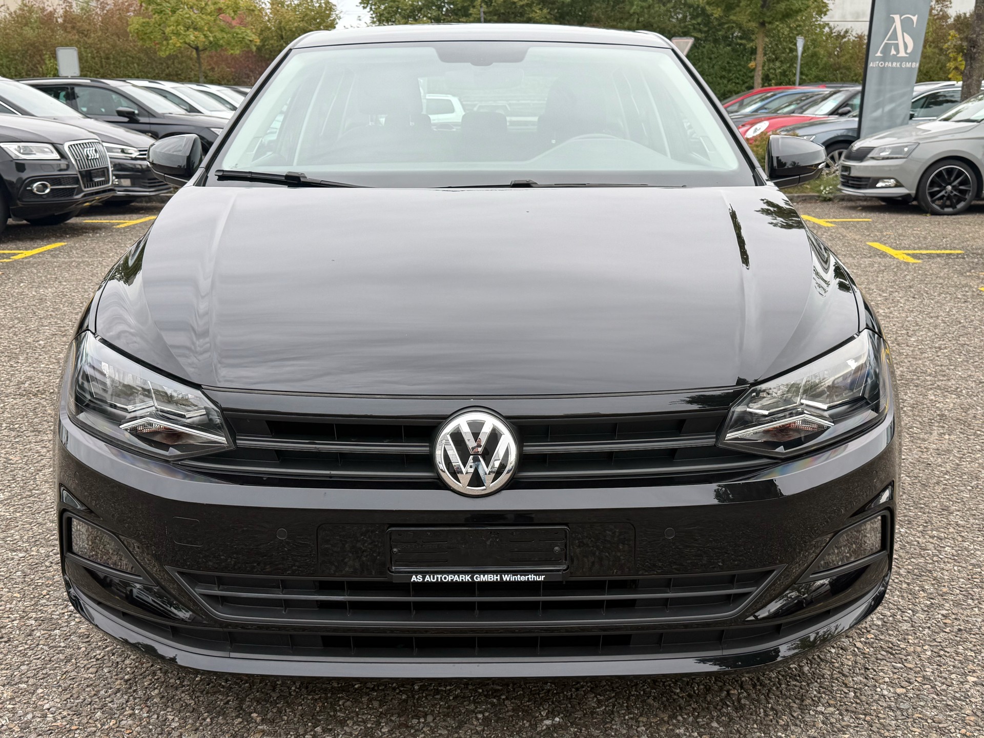 VW Polo 1.0 BMT Trendline-image-1