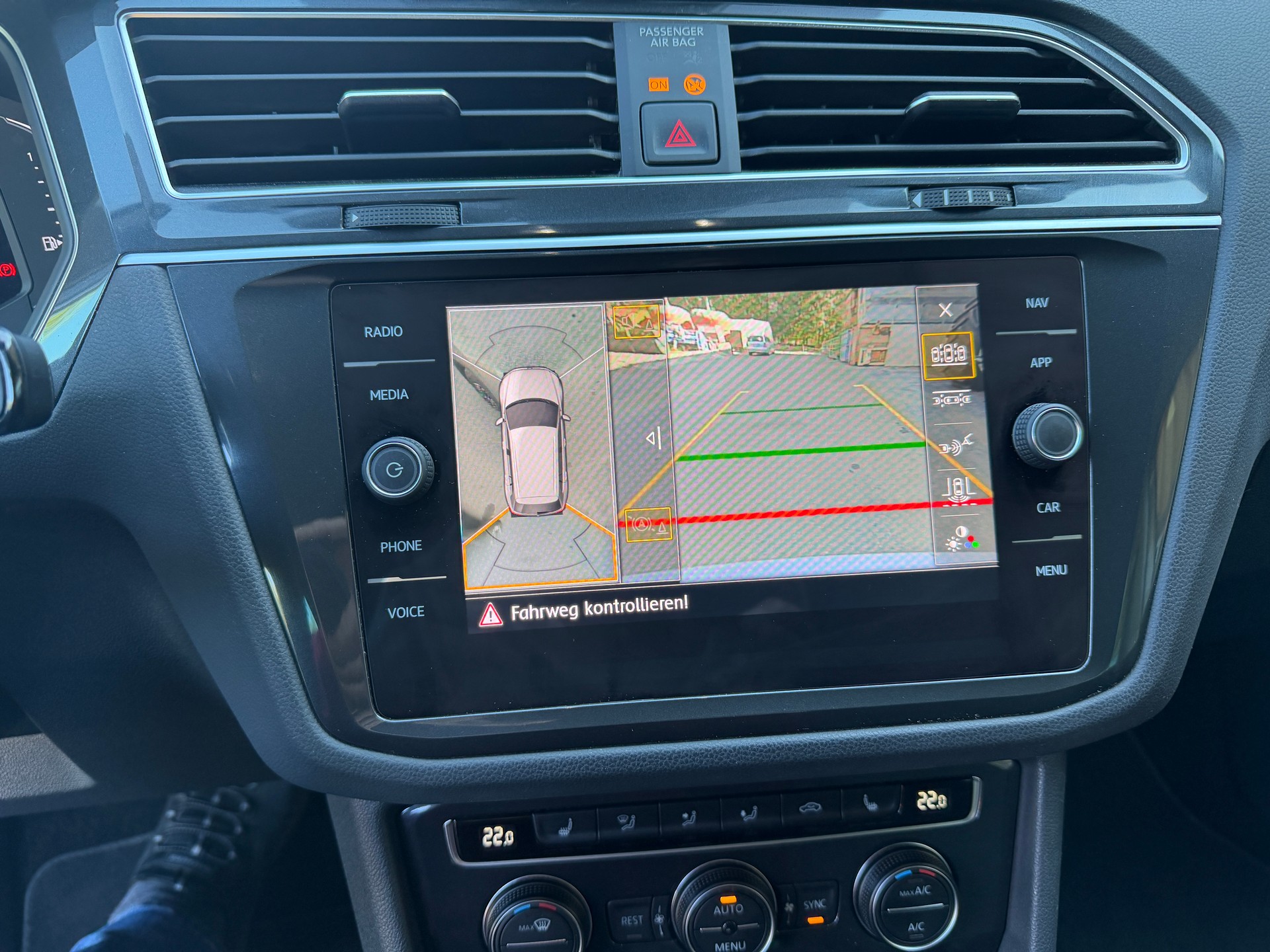 VW Tiguan 2.0TSI Highline 4Motion DSG-image-8