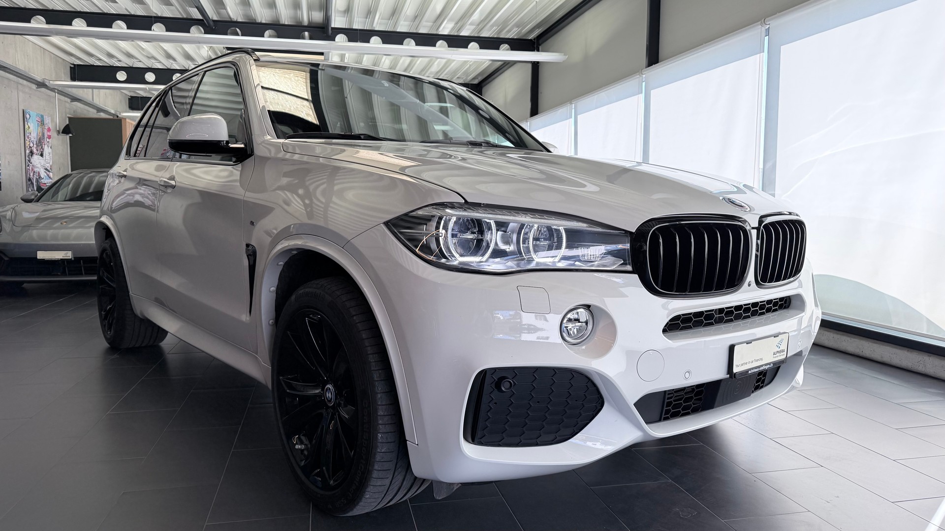 BMW X5 30d xDrive SAG-image-2