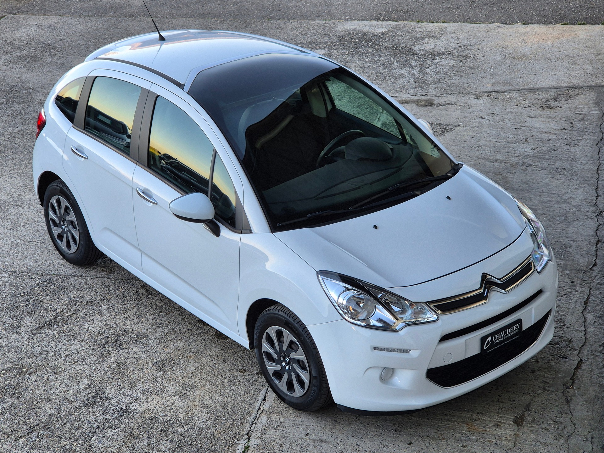 CITROEN C3 1.2i Séduction-image-2