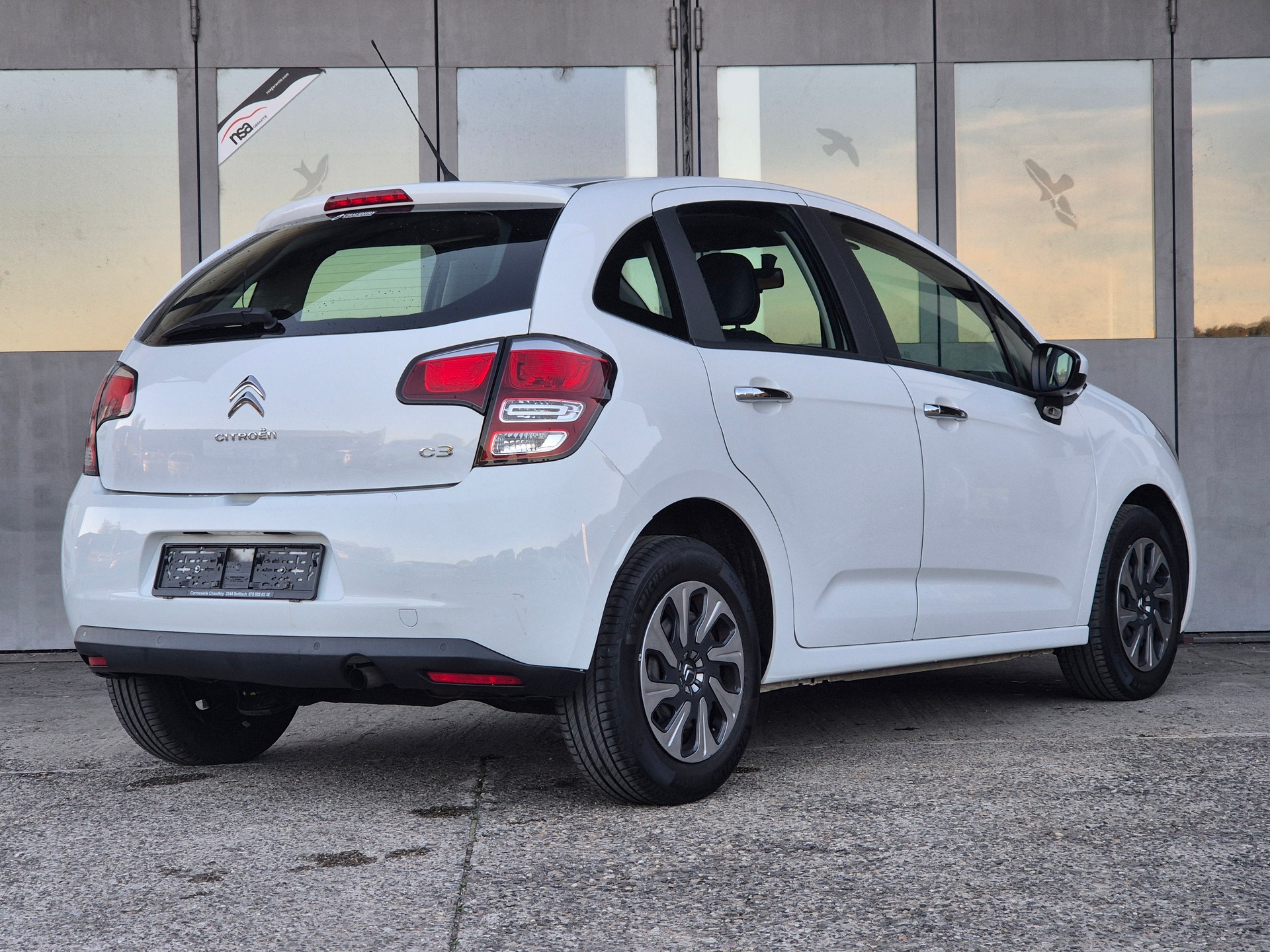 CITROEN C3 1.2i Séduction-image-4