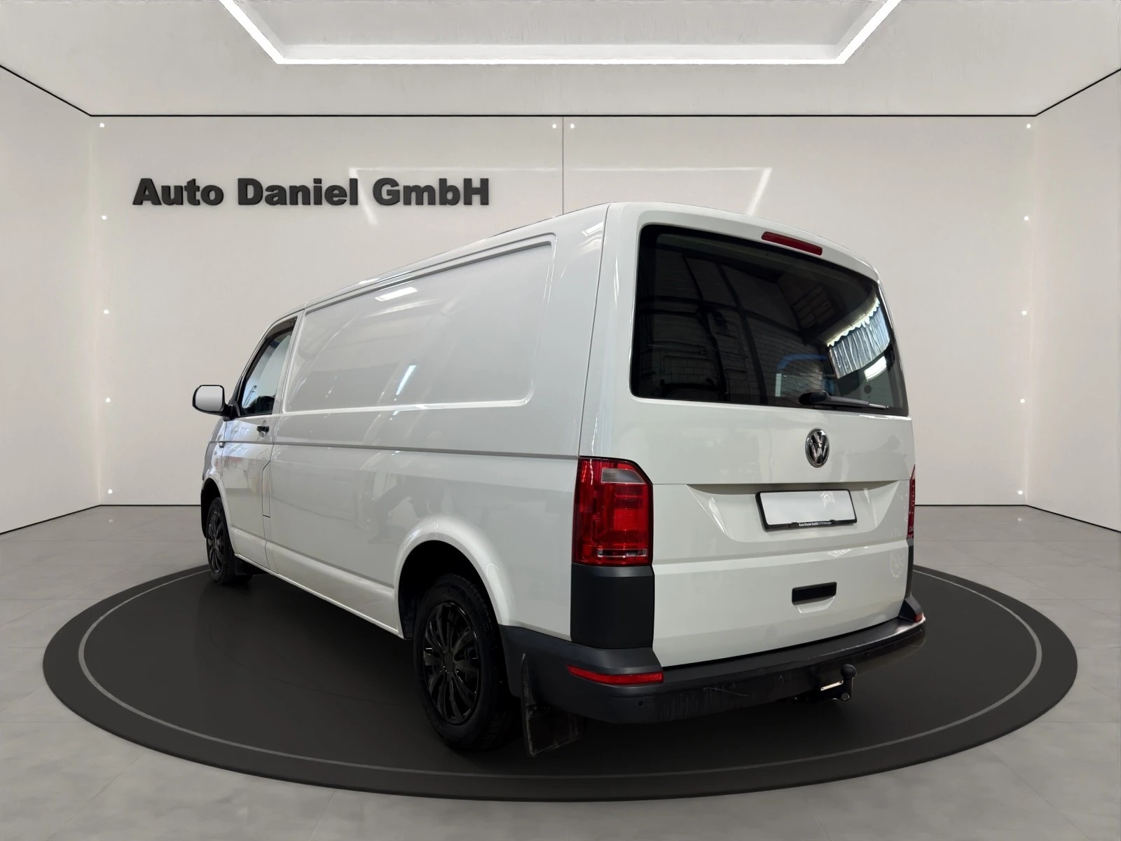 VW T6 2.0 TDI 4Motion Lang Version ( Mit AHK / Sortimo Regale )-image-7