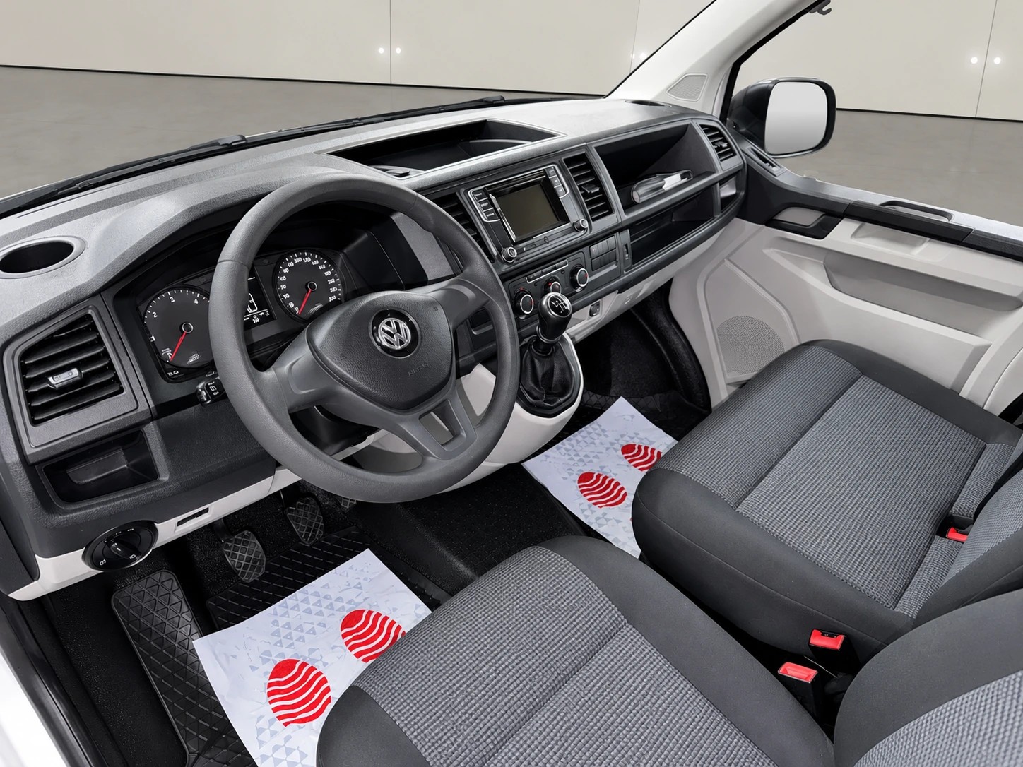 VW T6 2.0 TDI 4Motion Lang Version ( Mit AHK / Sortimo Regale )-image-9