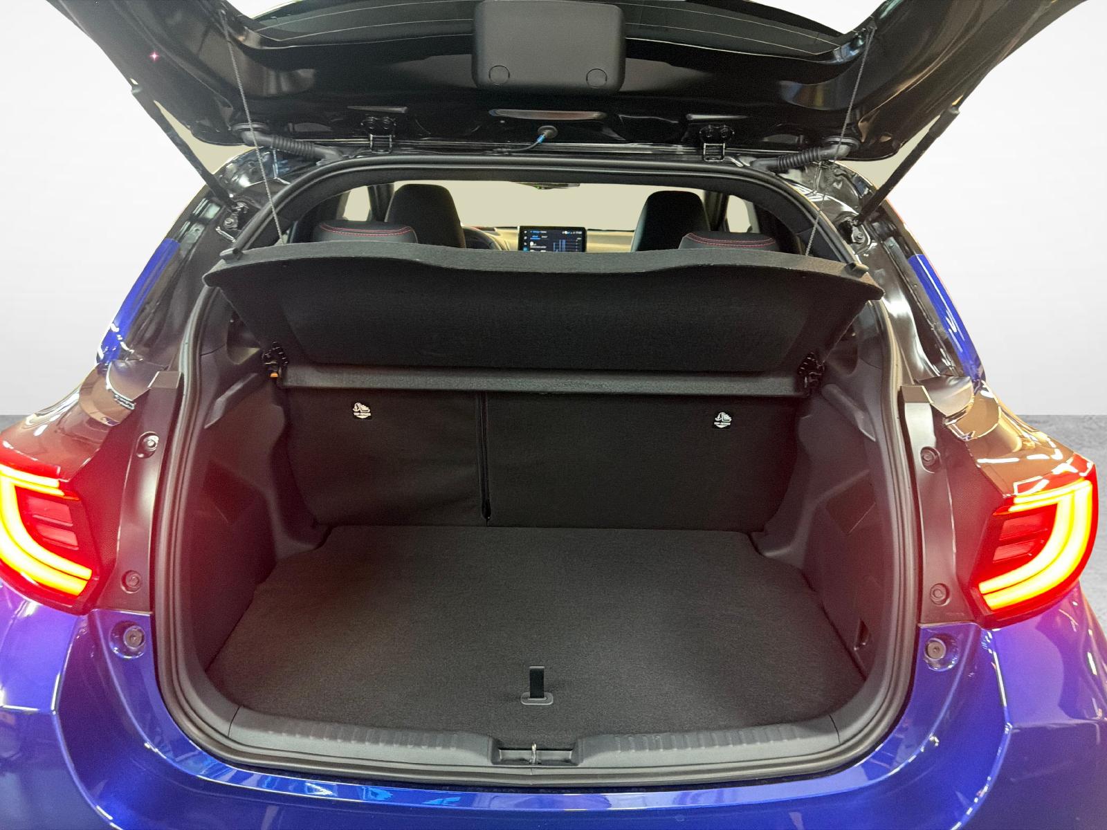 TOYOTA Yaris 1.5 VVT-i HSD GR Sport-image-19