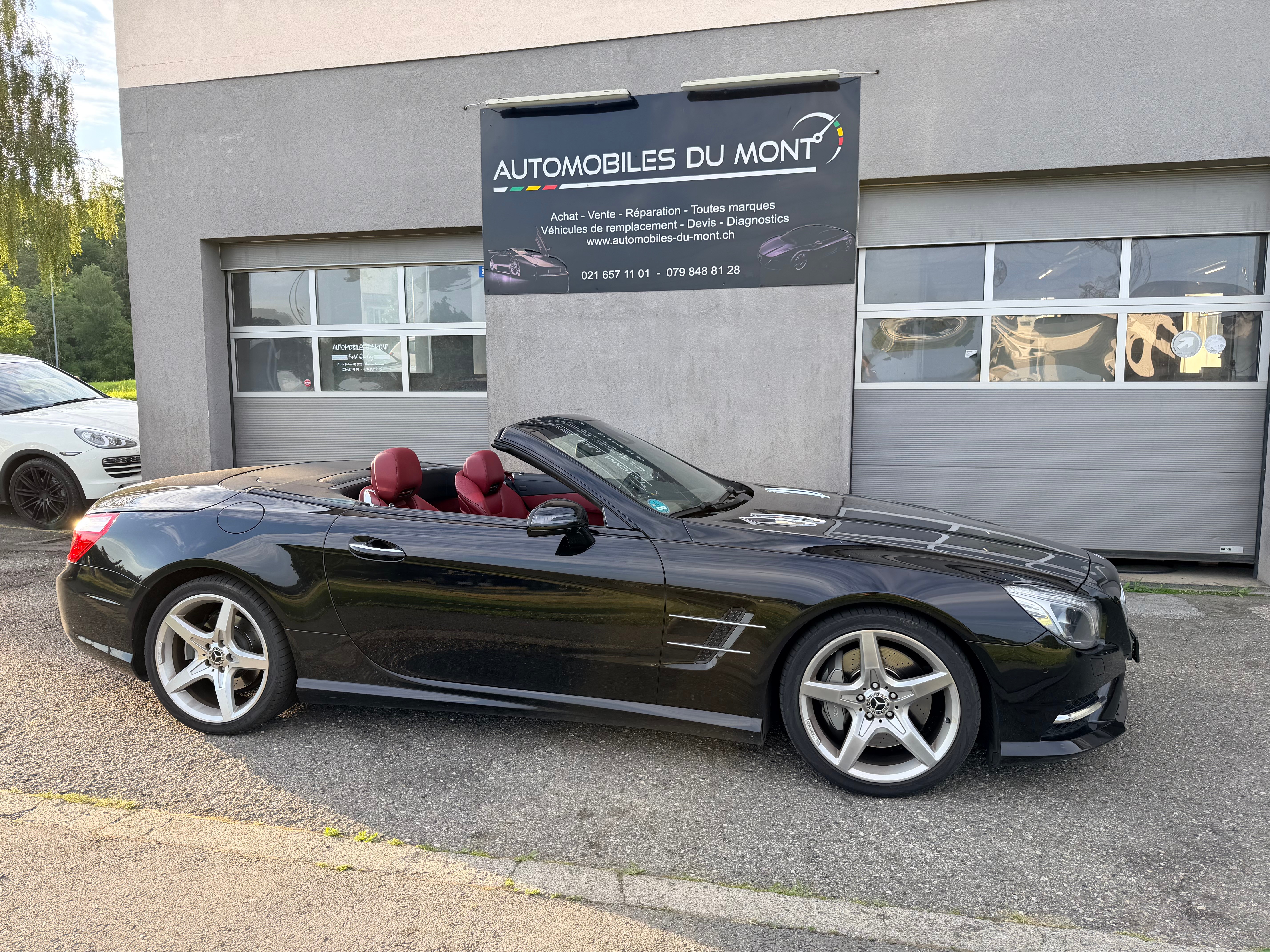 Car photo