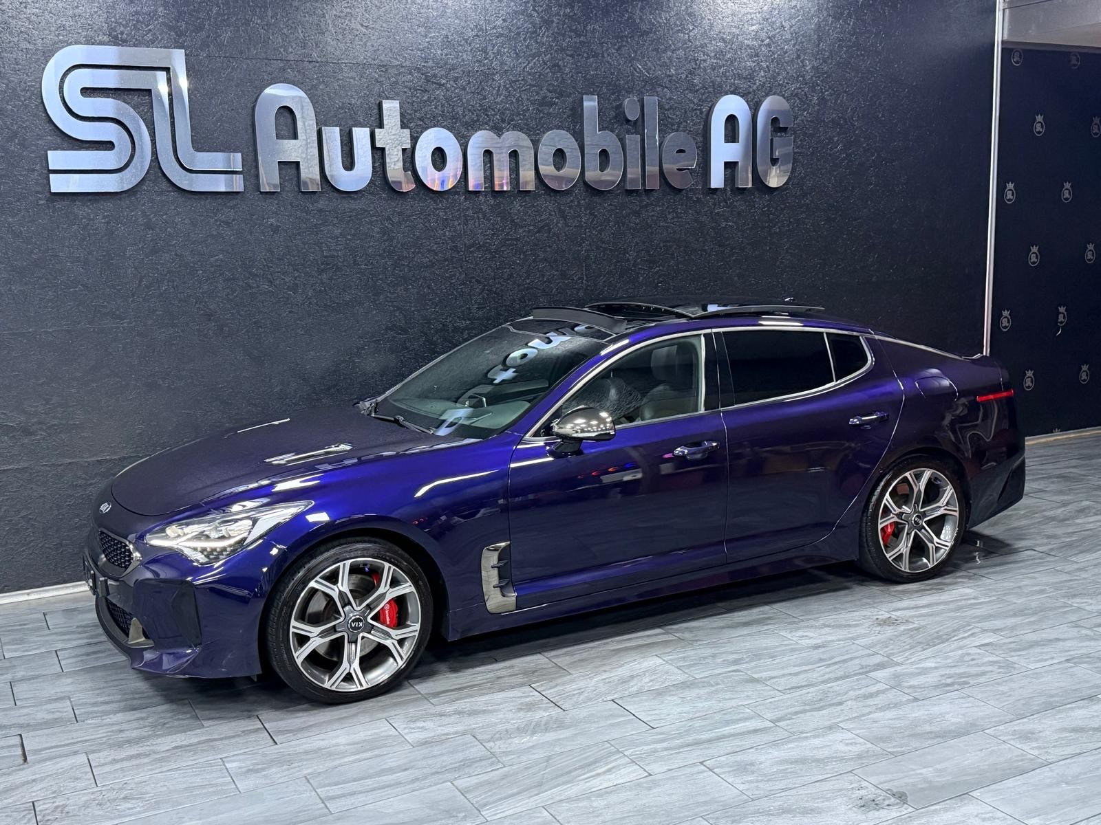 KIA Stinger 3.3 T-GDi GT Automat AWD-image-2