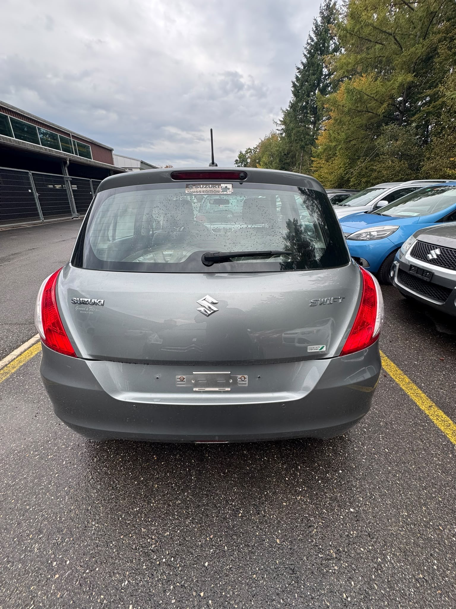 SUZUKI Swift 1.2i 16V GL-image-10