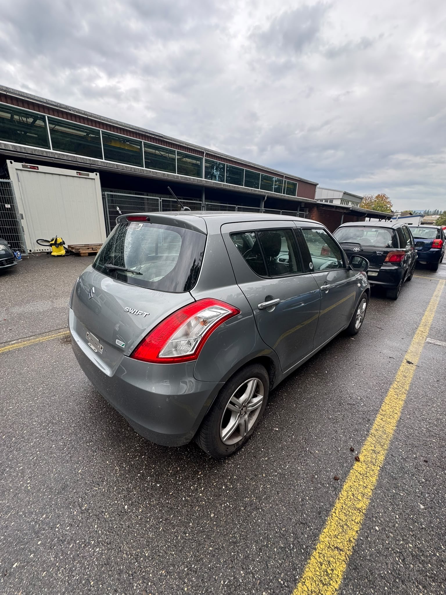 SUZUKI Swift 1.2i 16V GL-image-1