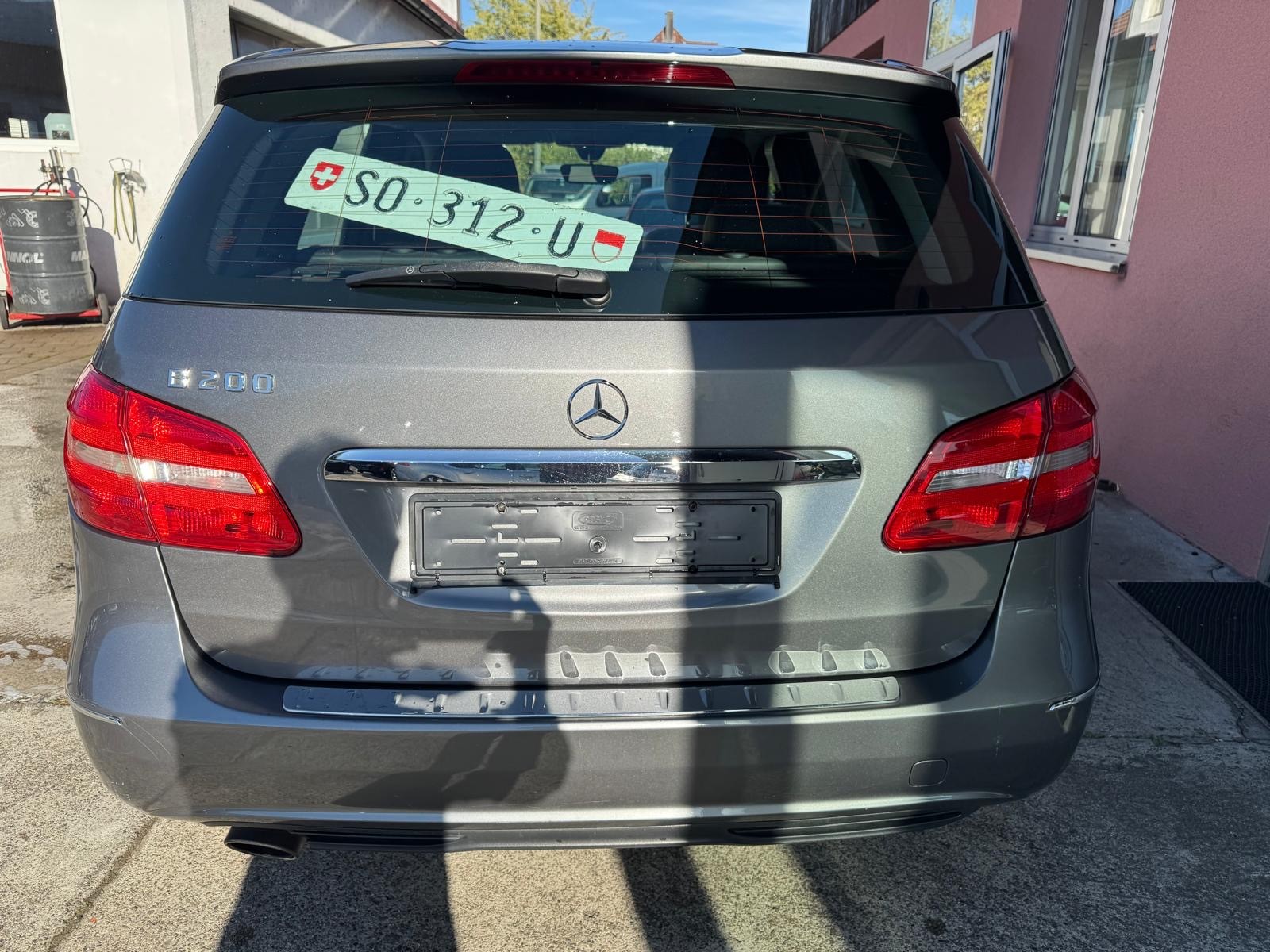 MERCEDES-BENZ B 200 7G-DCT-image-5