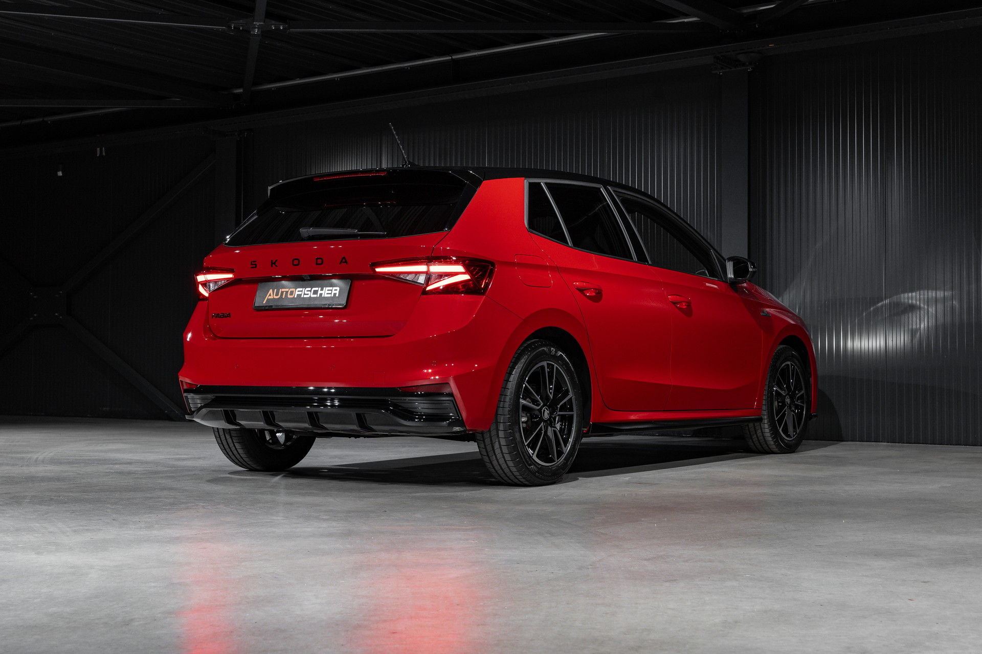 SKODA Fabia 1.0 TSI Monte Carlo DSG-image-7