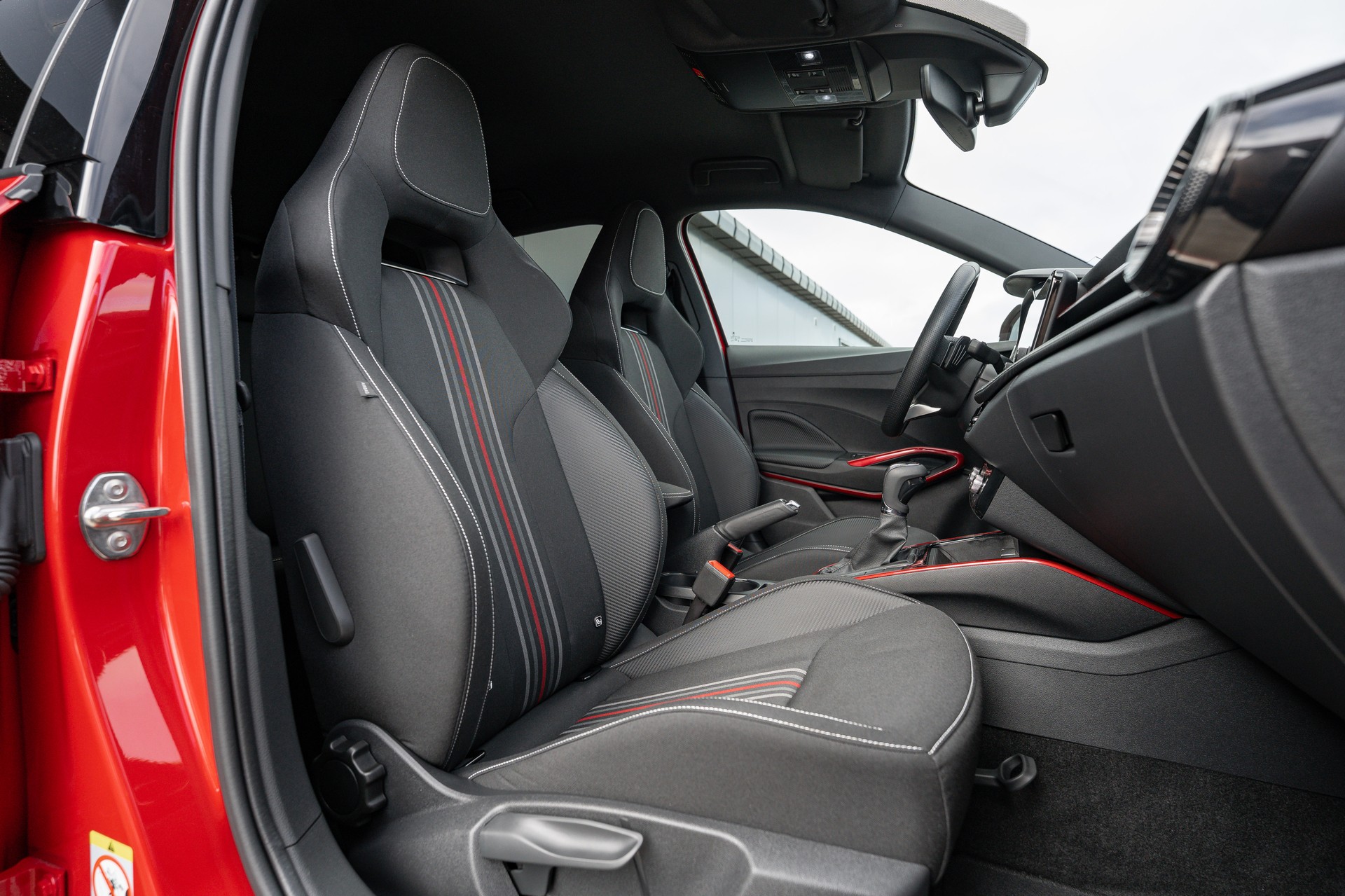 SKODA Fabia 1.0 TSI Monte Carlo DSG-image-10