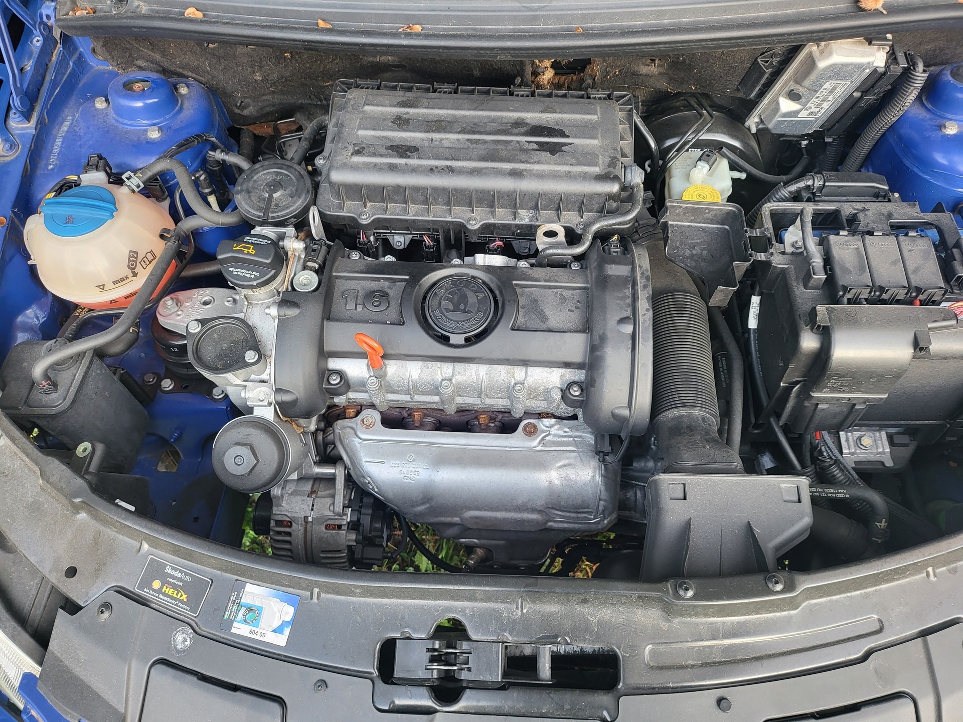SKODA Roomster 1.6 Style-image-12