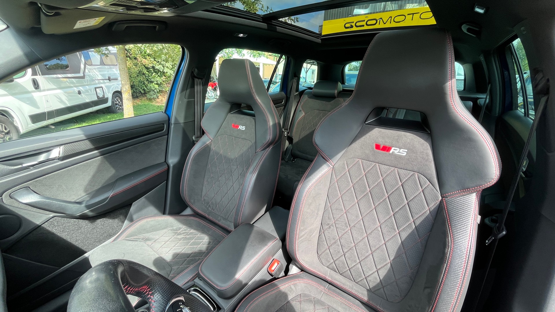 SKODA Kodiaq 2.0 TSI 4x4 RS-image-10