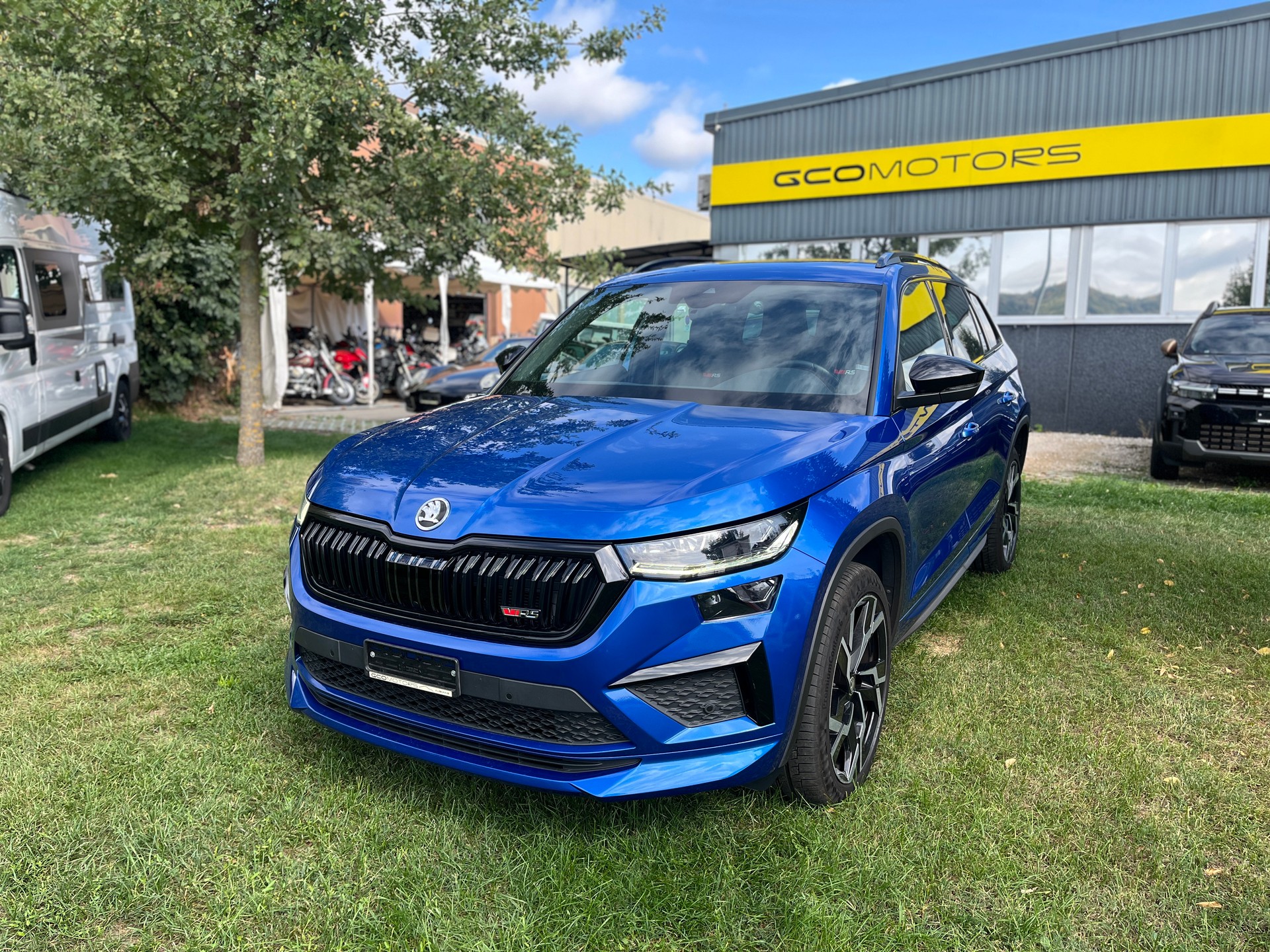 SKODA Kodiaq 2.0 TSI 4x4 RS-image-2