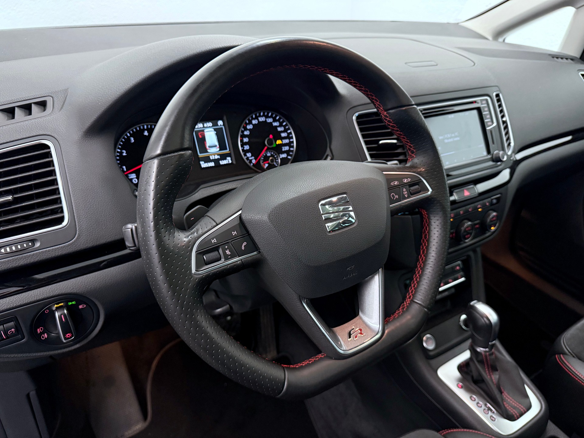 SEAT Alhambra 1.4 TSI FR Line DSG-image-23