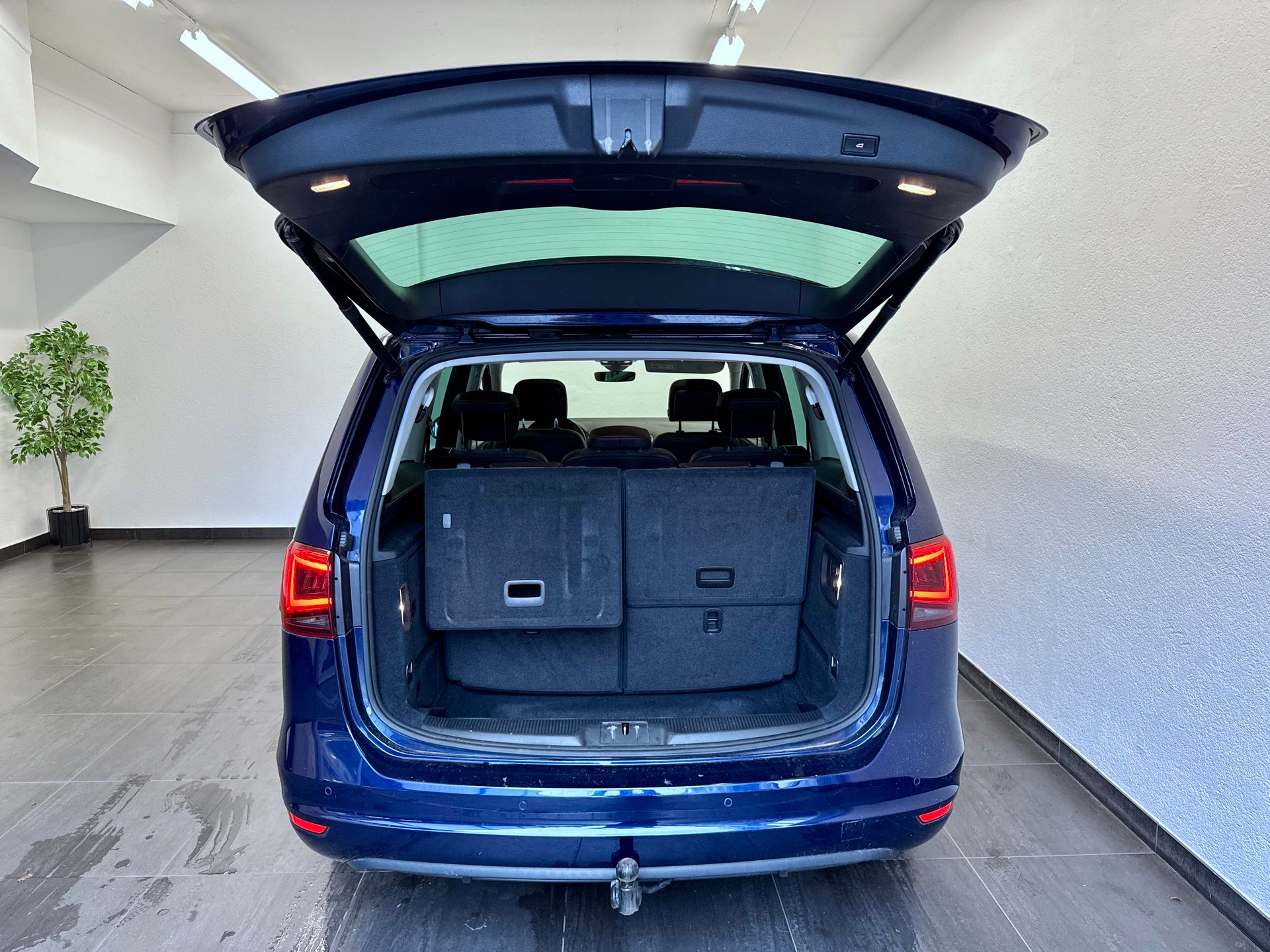 SEAT Alhambra 1.4 TSI FR Line DSG-image-12
