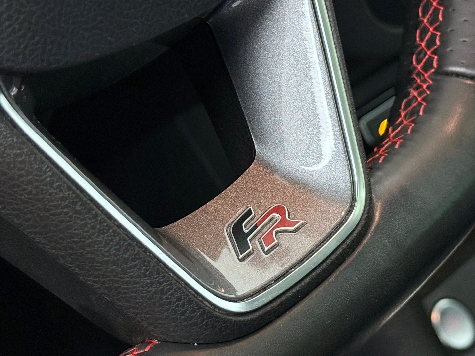 SEAT Alhambra 1.4 TSI FR Line DSG-image-29