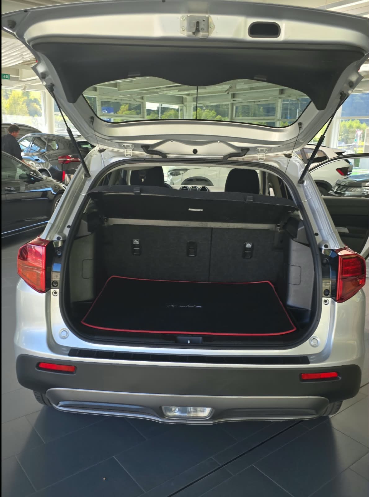 SUZUKI Vitara 1.4 Boosterjet Piz Sulai Hybrid Automatic-image-12