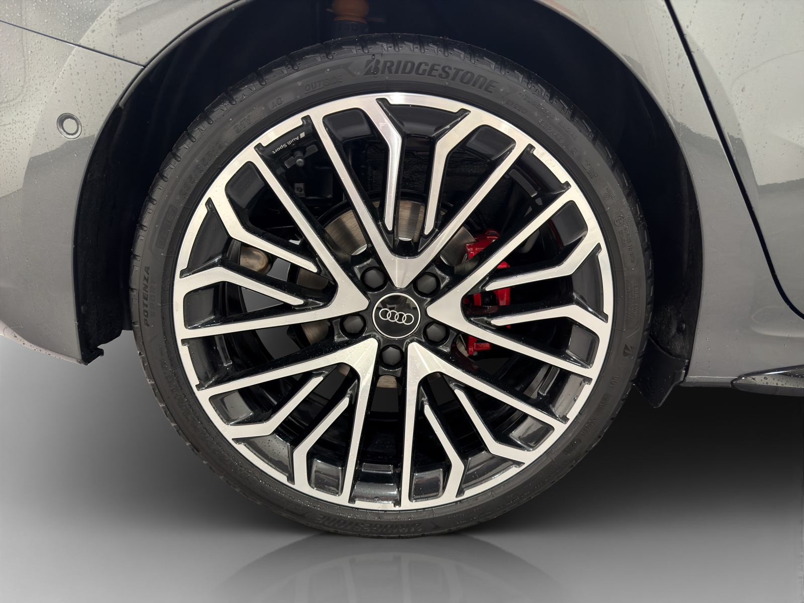 AUDI A3 Sportback TFSI 110 kW S line S tronic-image-13