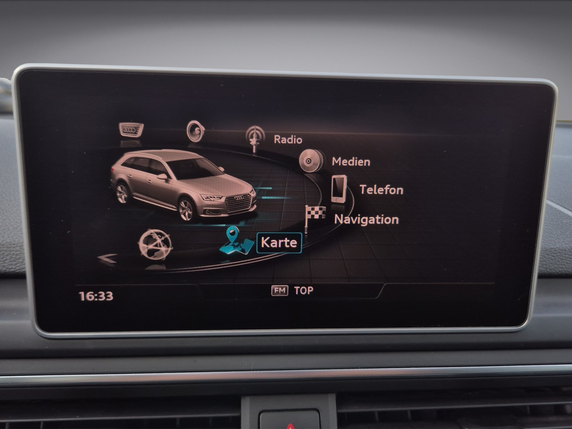 AUDI A4 Avant 2.0 TDI Sport qu. S-tronic *Panoramadach, MMI Navigation plus, Pack Sport S-Line, Sitzh. inkl. Winterräder*-image-17
