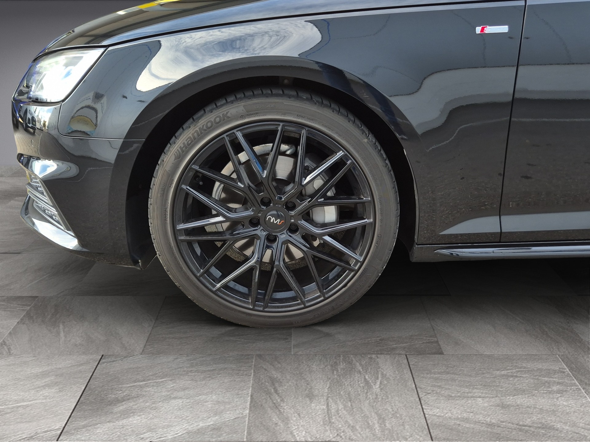 AUDI A4 Avant 2.0 TDI Sport qu. S-tronic *Panoramadach, MMI Navigation plus, Pack Sport S-Line, Sitzh. inkl. Winterräder*-image-19