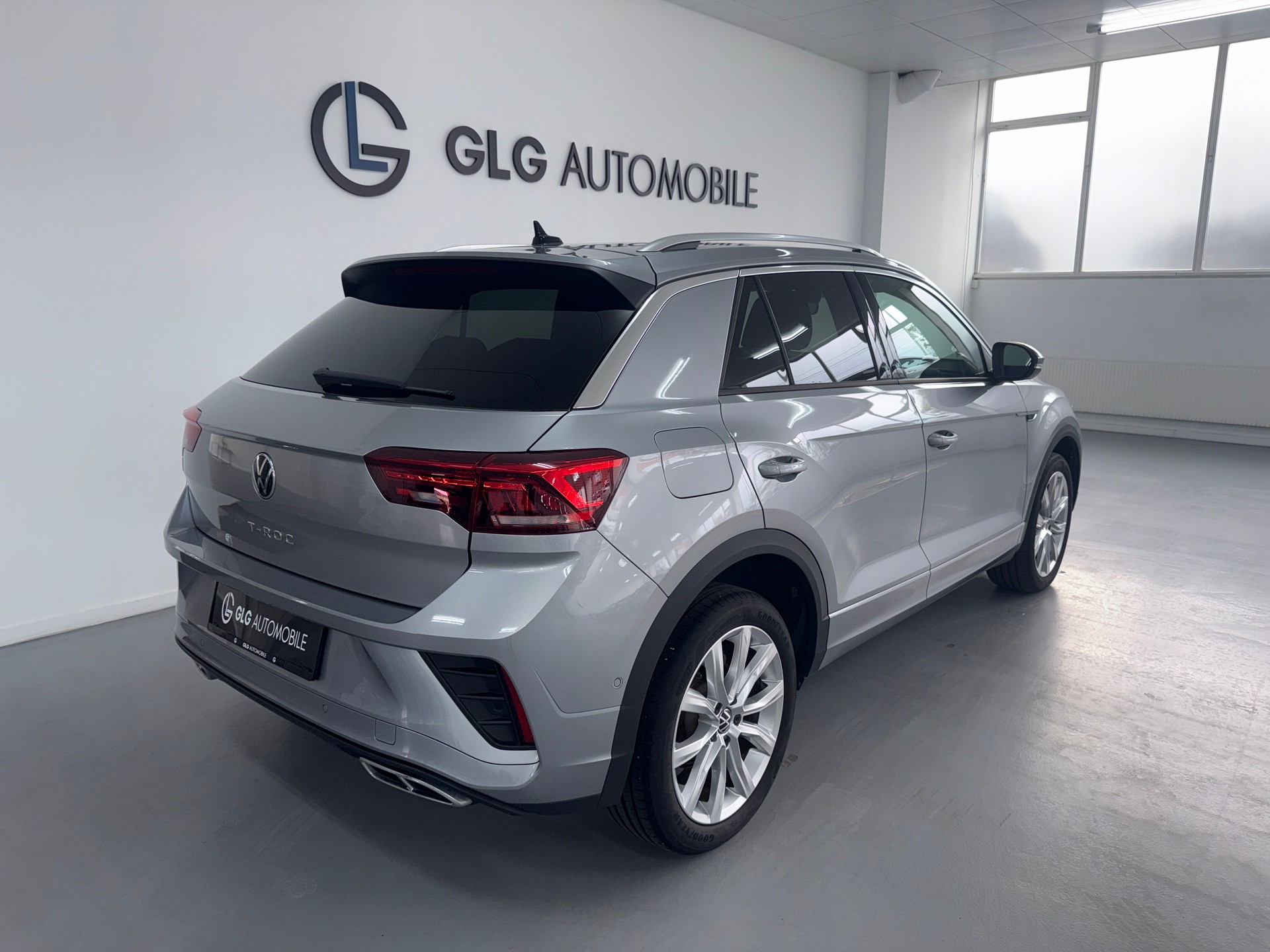 VW T-Roc 1.5 TSI EVO R-Line DSG-image-3