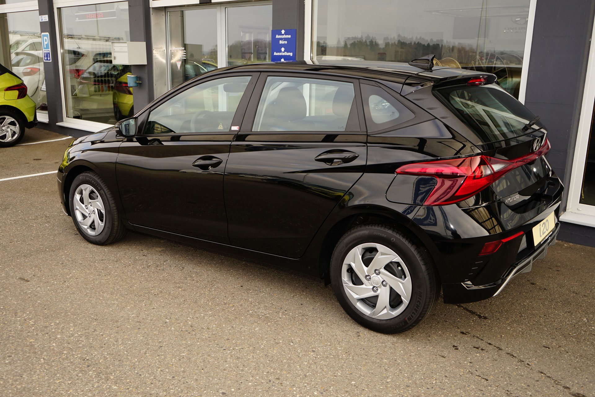 HYUNDAI i20 1.0 T-GDi Origo-image-3