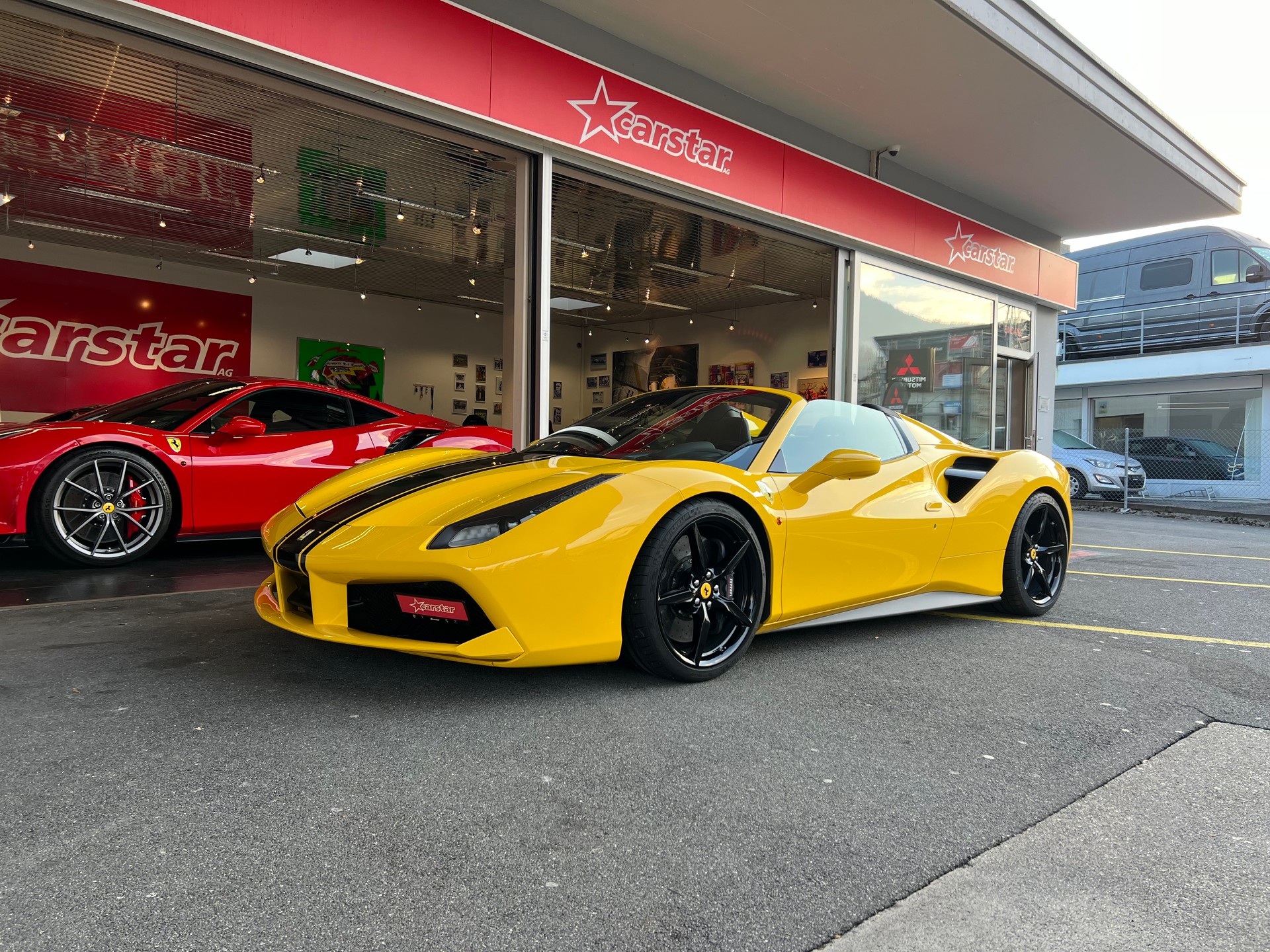 FERRARI 488 Spider 3.9 V8-image-2