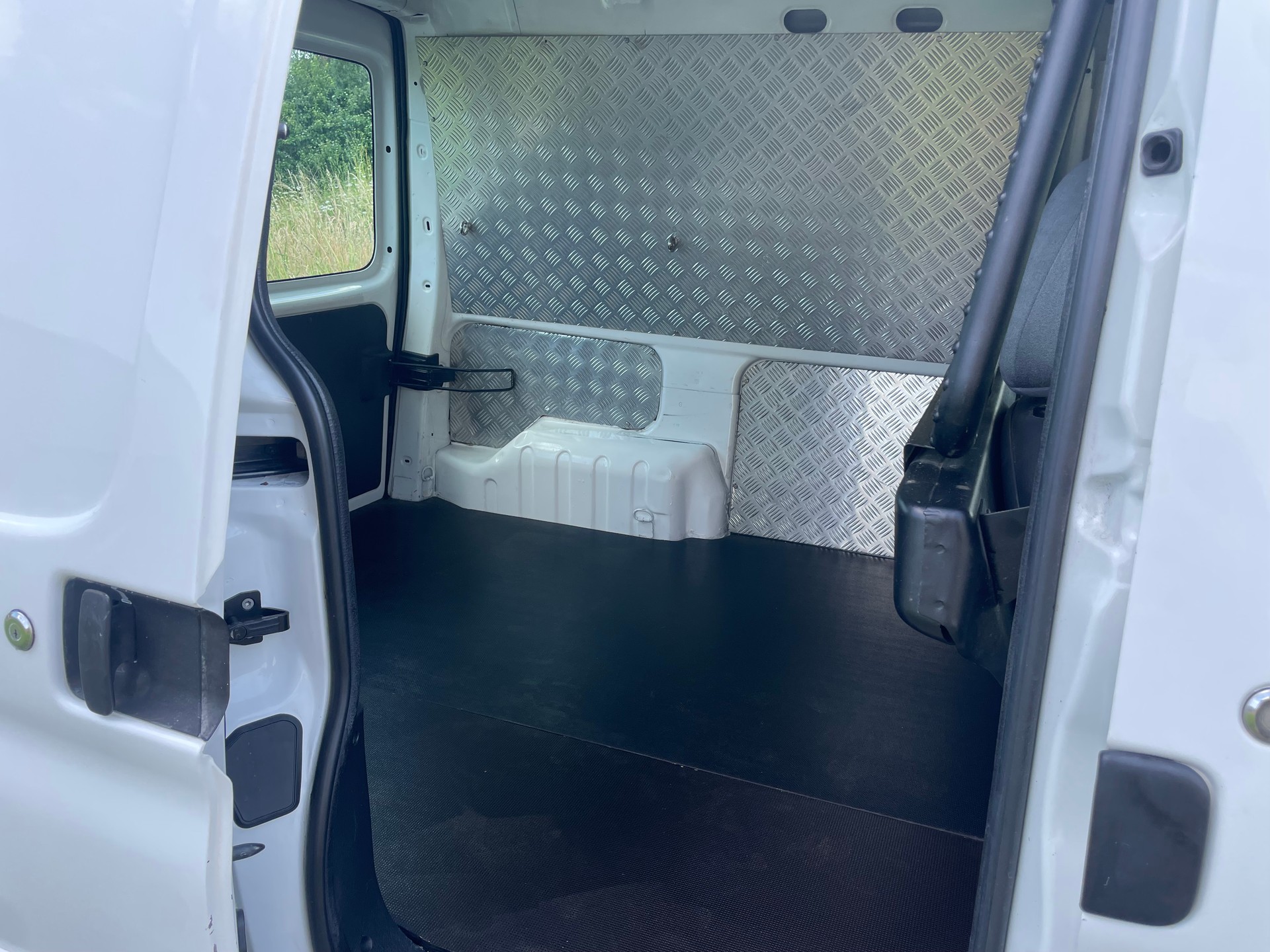 CITROEN Berlingo 1.4 600-image-6