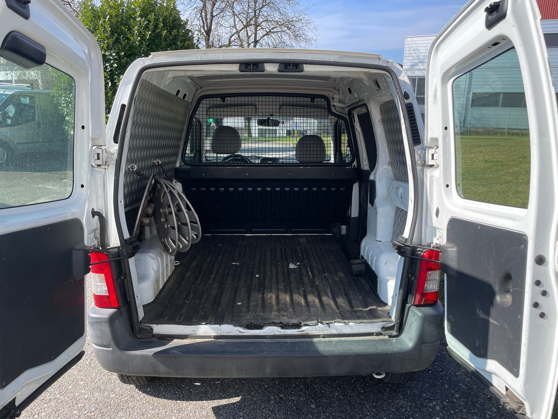 CITROEN Berlingo 1.4 600-image-6