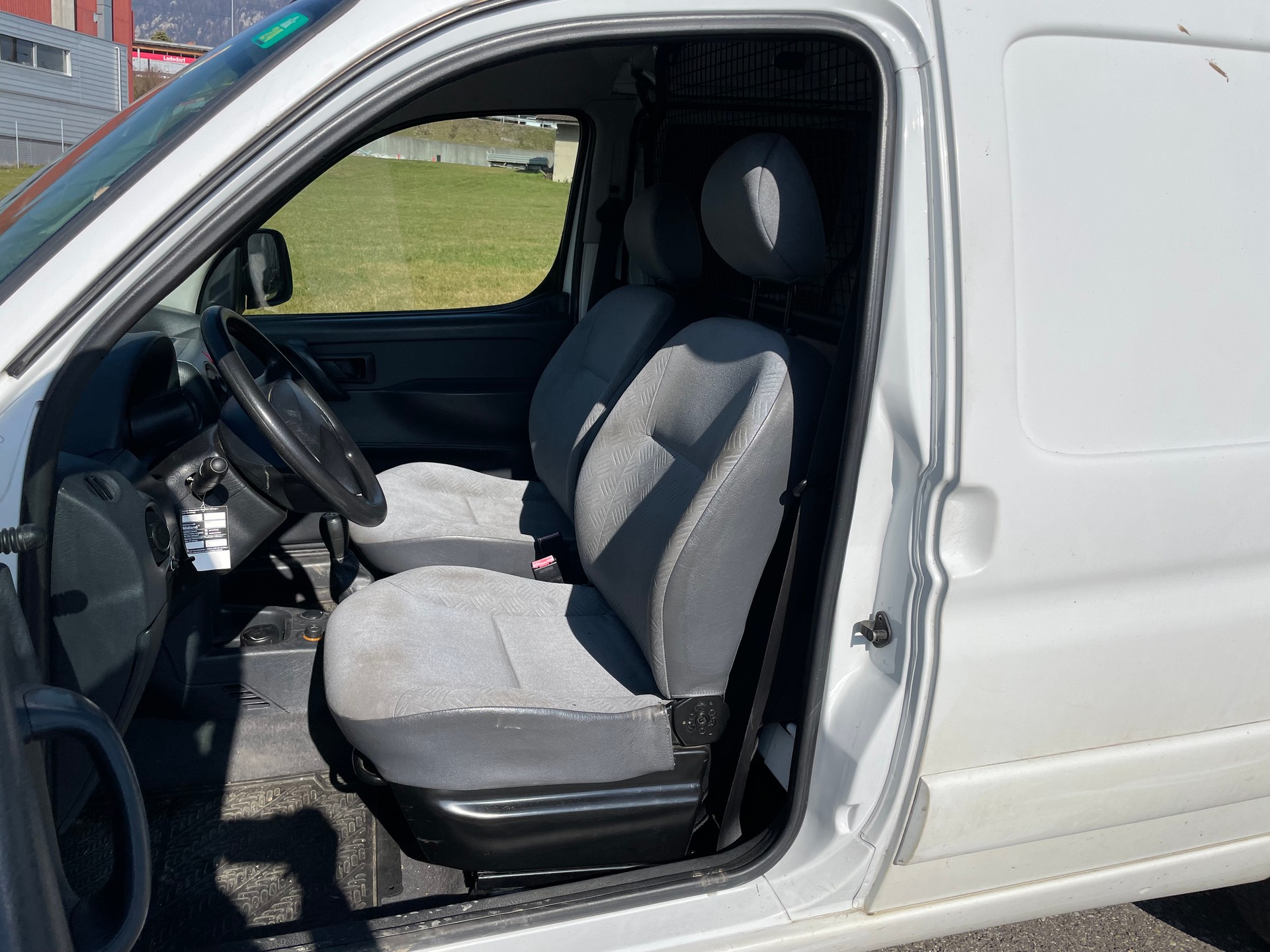 CITROEN Berlingo 1.4 600-image-7