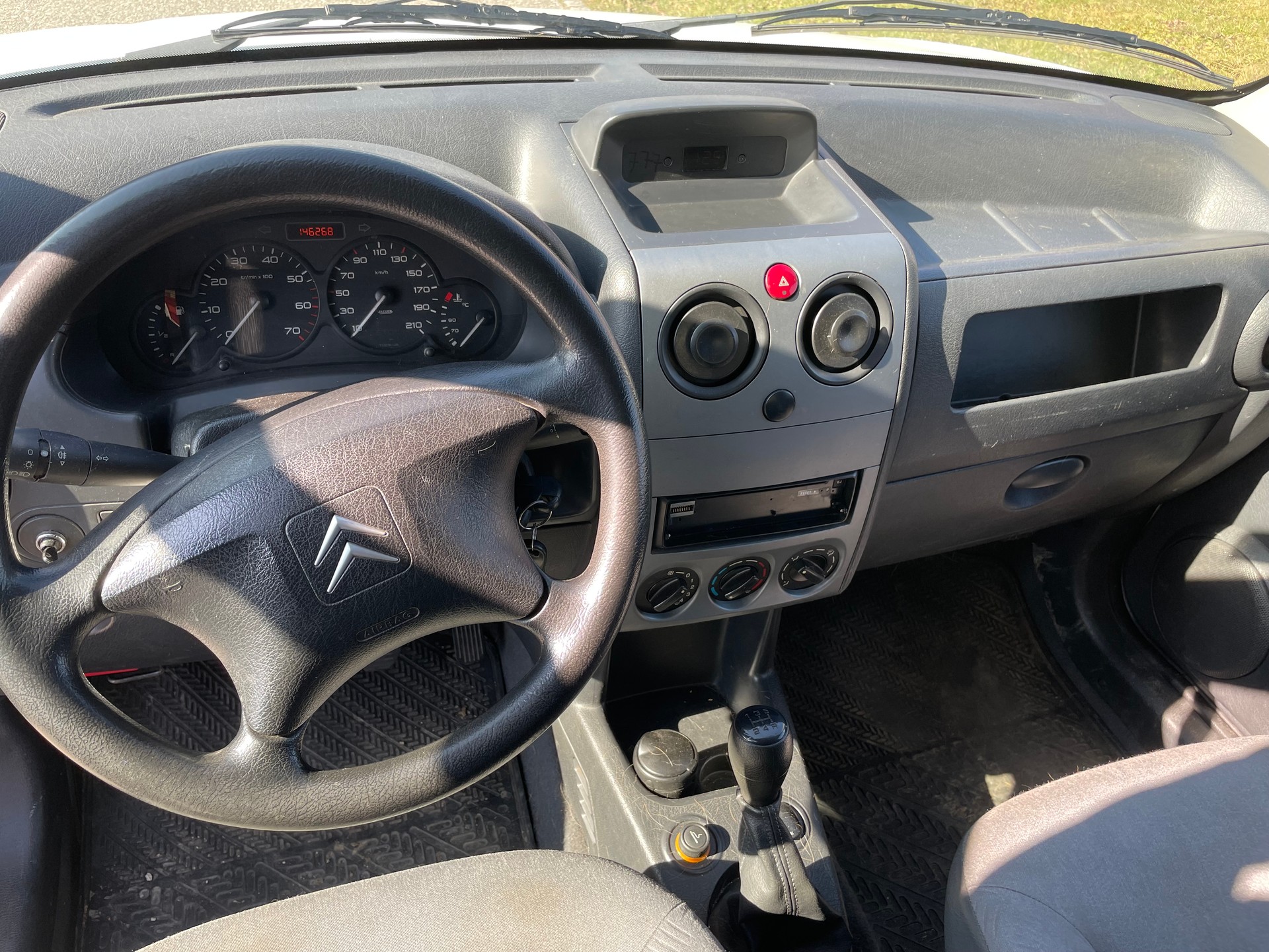 CITROEN Berlingo 1.4 600-image-8