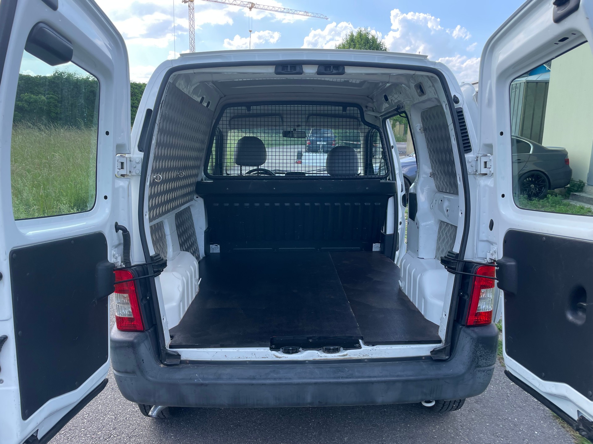 CITROEN Berlingo 1.4 600-image-7