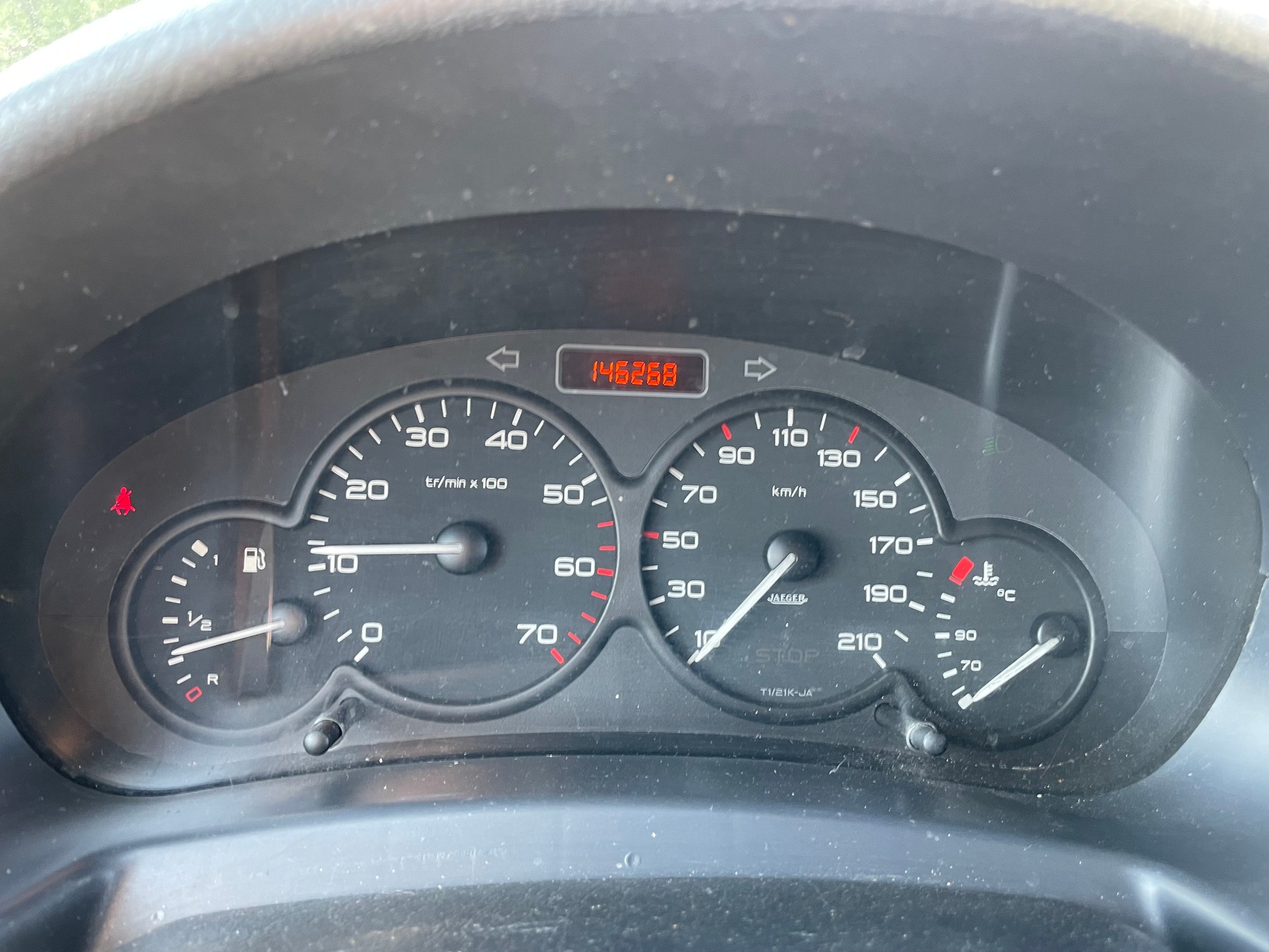 CITROEN Berlingo 1.4 600-image-9