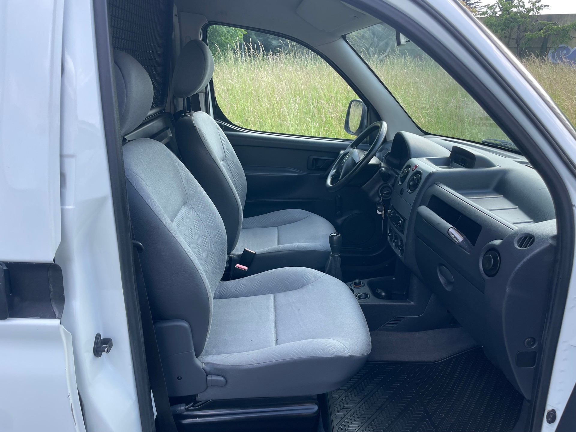 CITROEN Berlingo 1.4 600-image-9