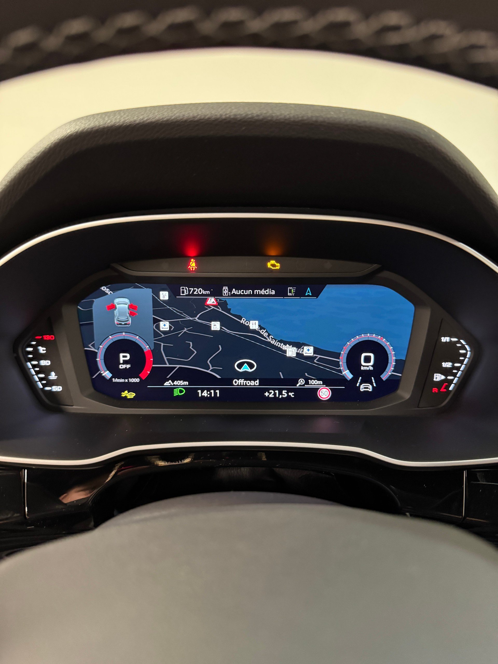 AUDI Q3 40 TFSI S line quattro S-tronic - Vehicule Suisse - Leasing possible-image-12