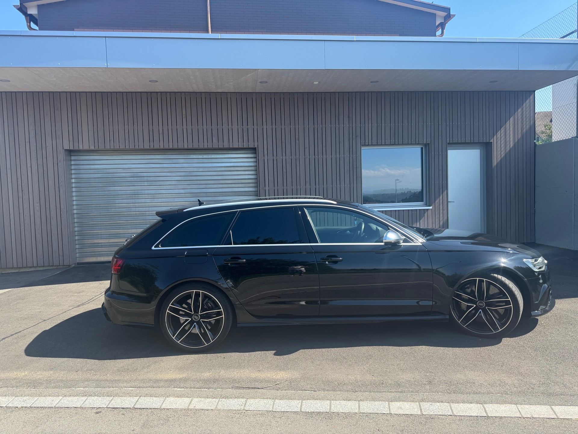 AUDI RS6 Avant 4.0 TFSI V8 quattro Tiptronic - ABT 666-image-2