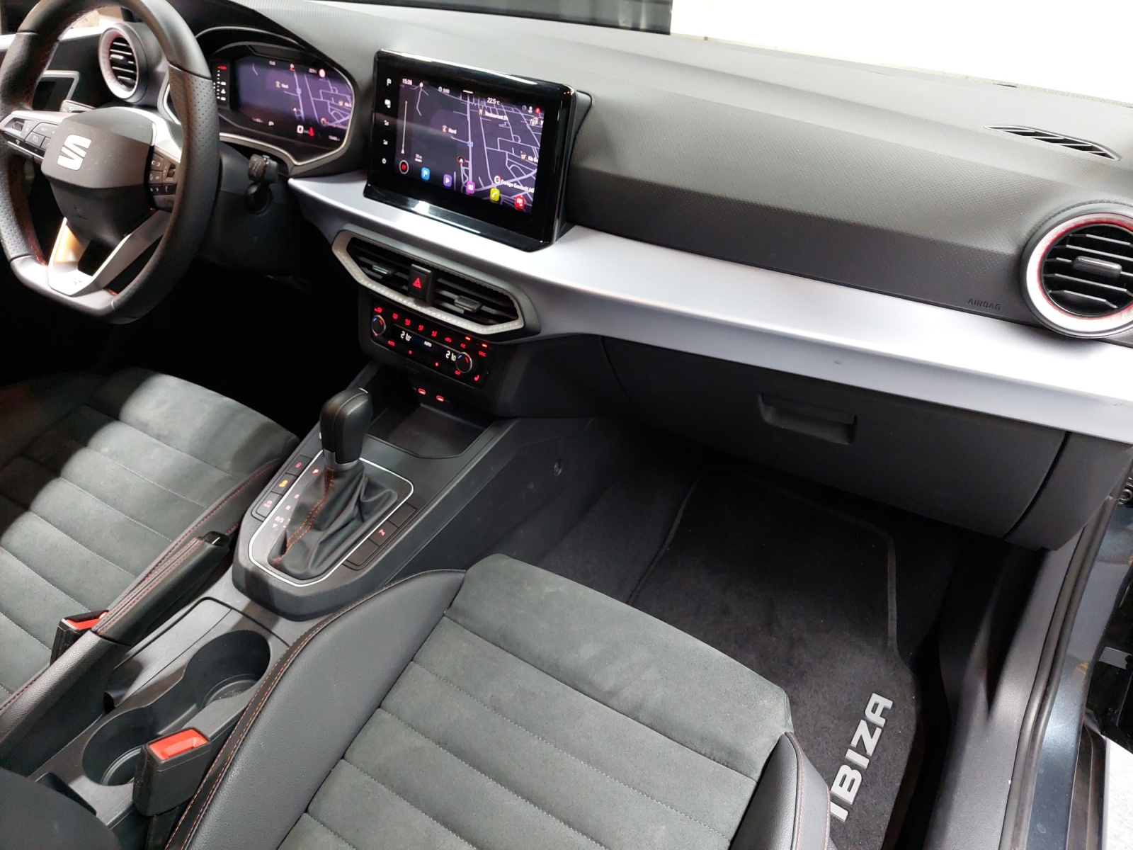SEAT Ibiza 1.0 EcoTSI FR DSG-image-9