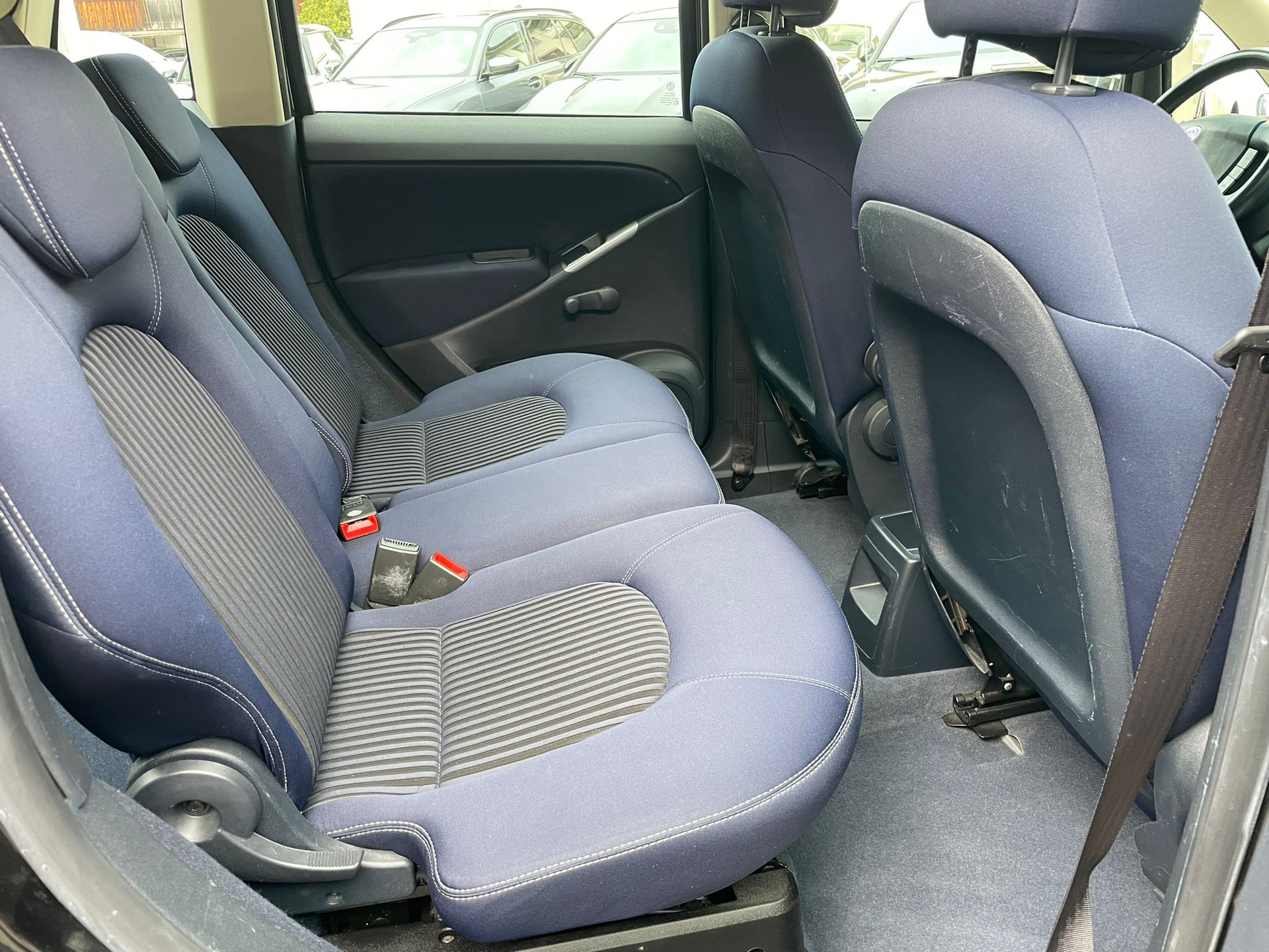 LANCIA Musa 1.4 16V Swiss Edition-image-11
