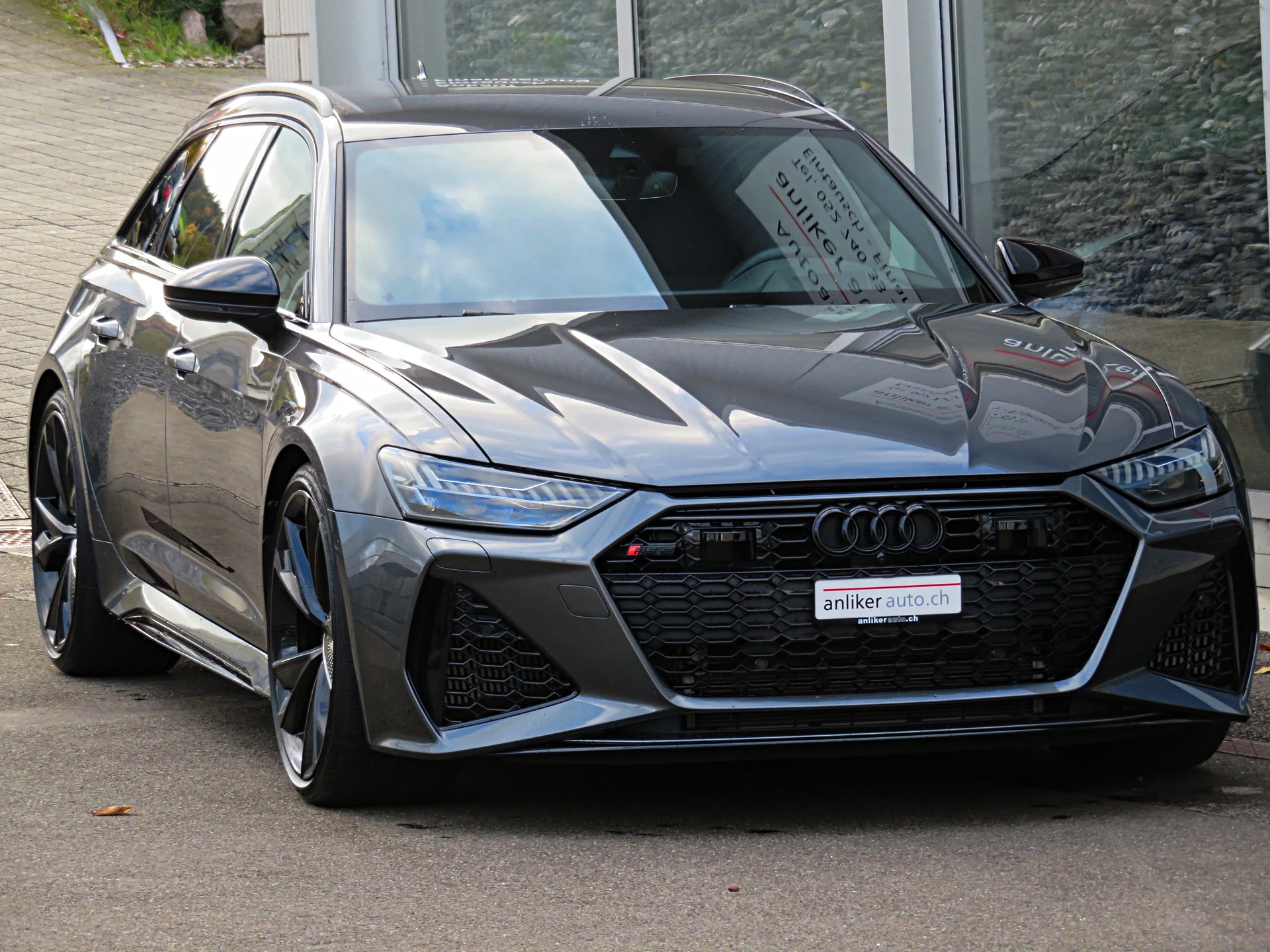 AUDI RS6 Avant 4.0 TFSI V8 Performance quattro-image-0