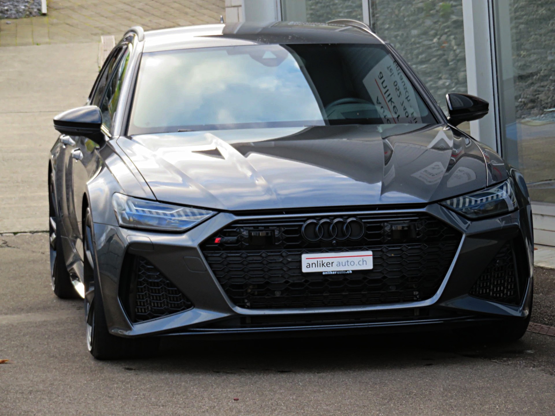 AUDI RS6 Avant 4.0 TFSI V8 Performance quattro-image-1