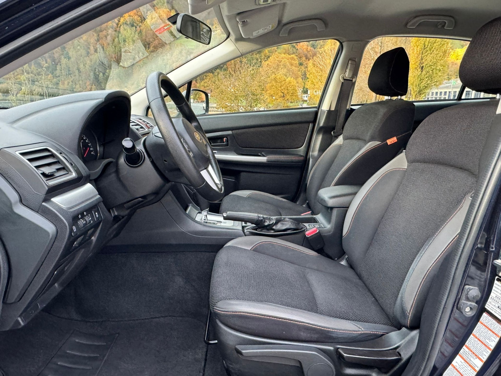 SUBARU XV 1.6 Swiss One AWD CVT-image-17