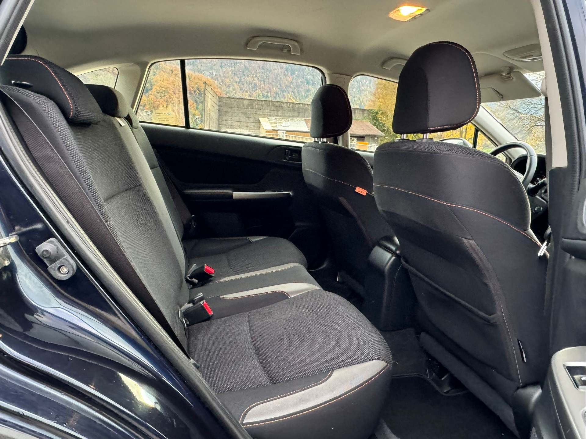 SUBARU XV 1.6 Swiss One AWD CVT-image-13