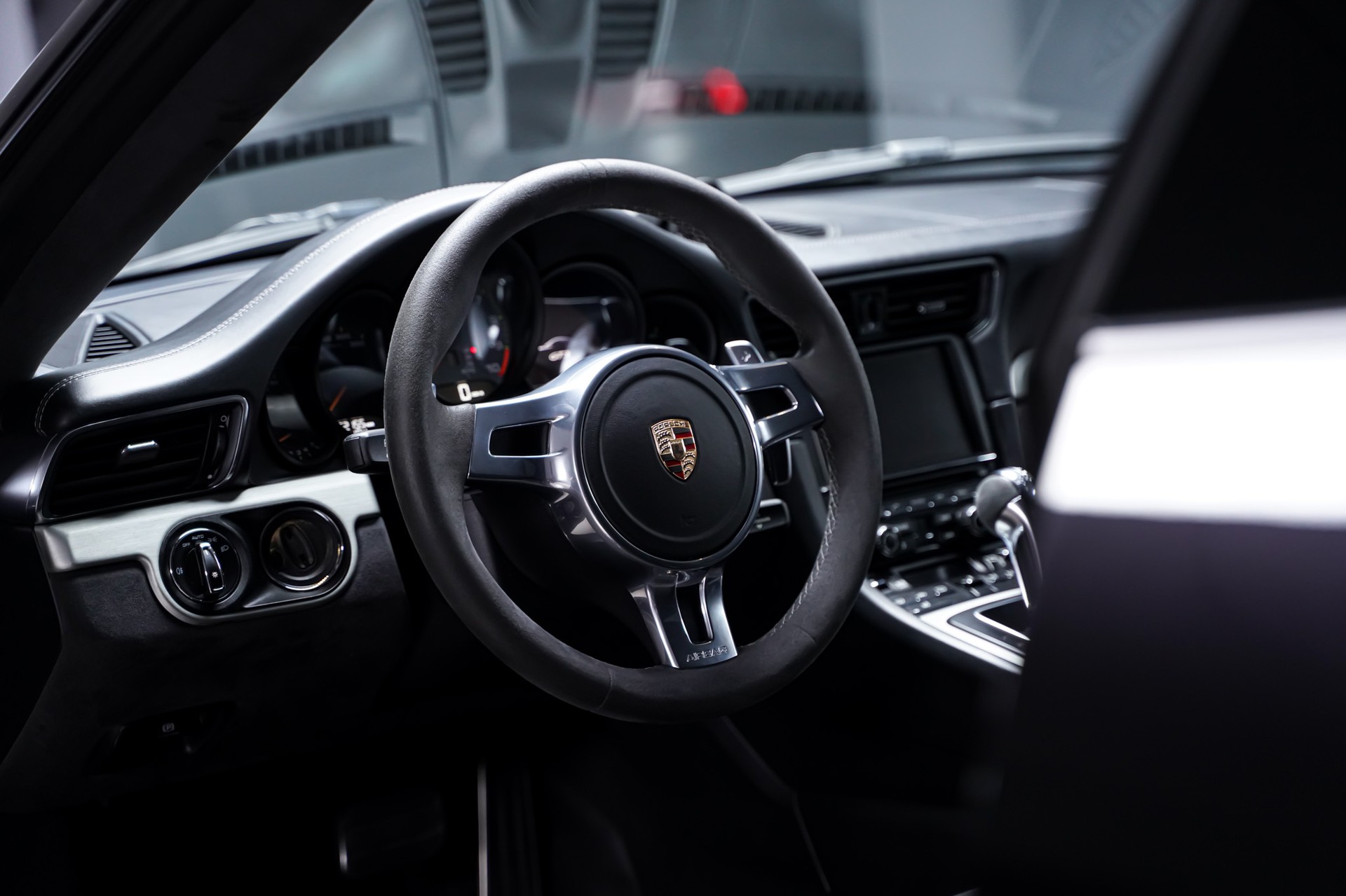 PORSCHE 911 GT3 PDK-image-8
