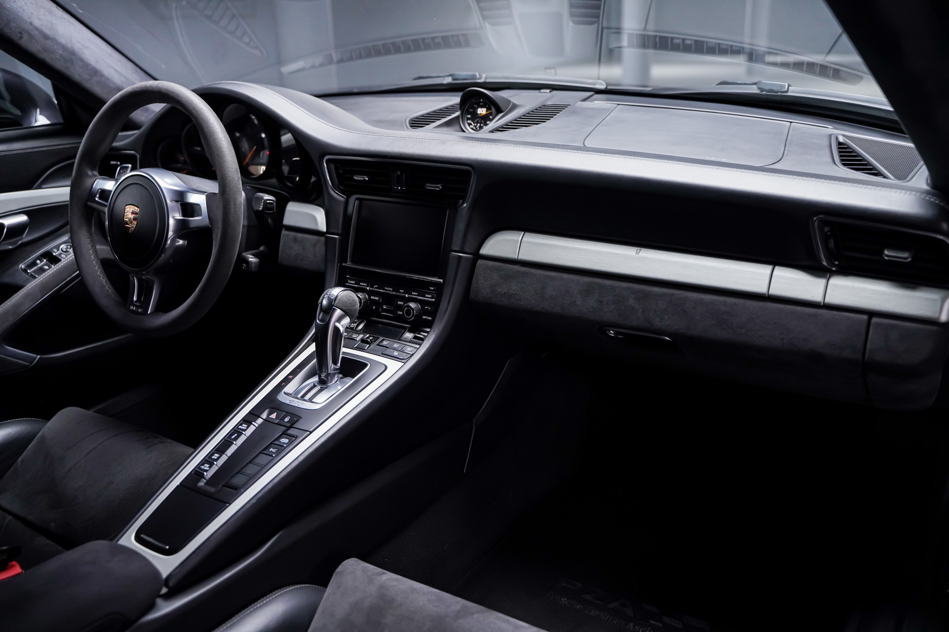 PORSCHE 911 GT3 PDK-image-14