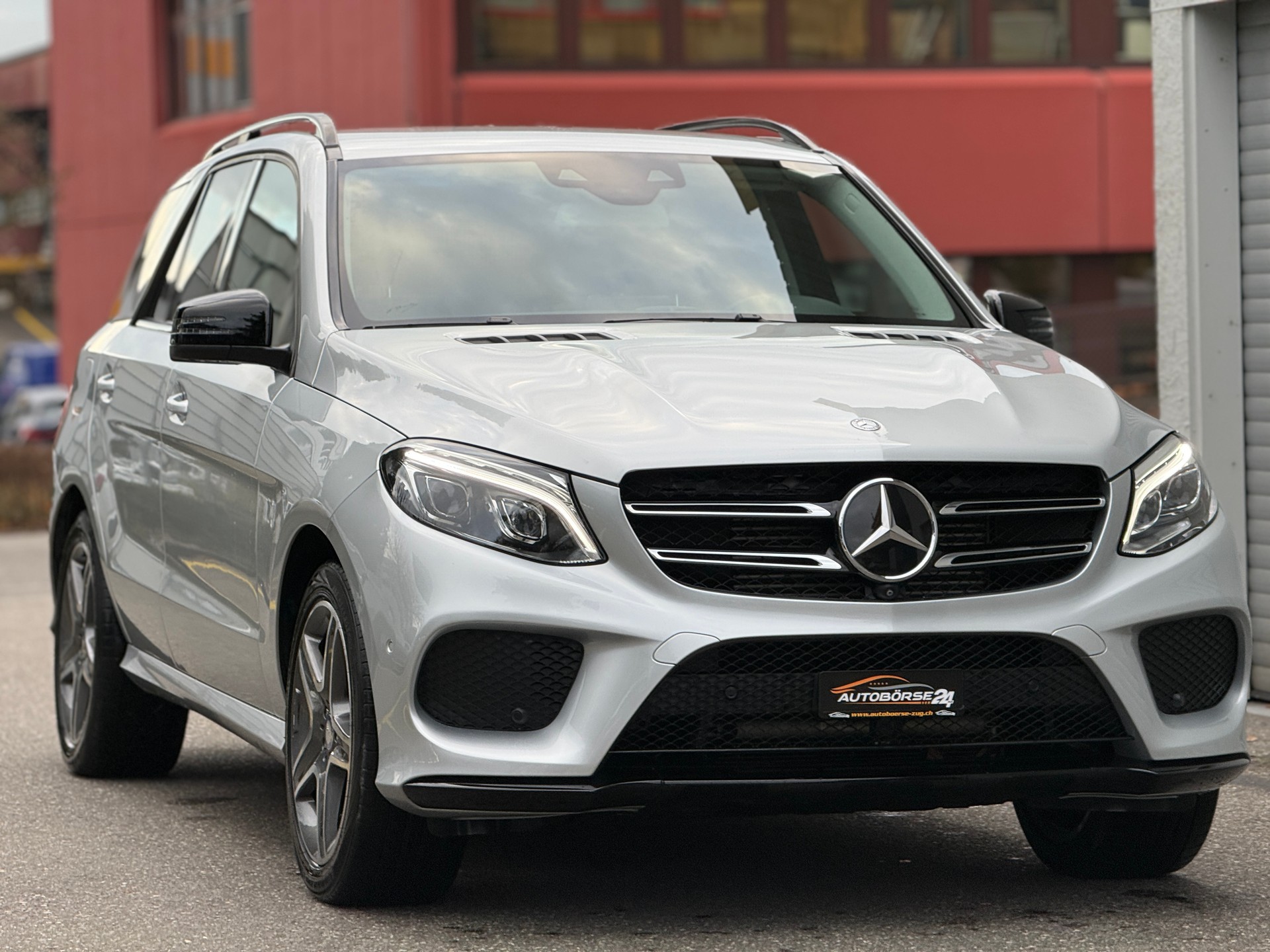MERCEDES-BENZ GLE 350 d-image-1