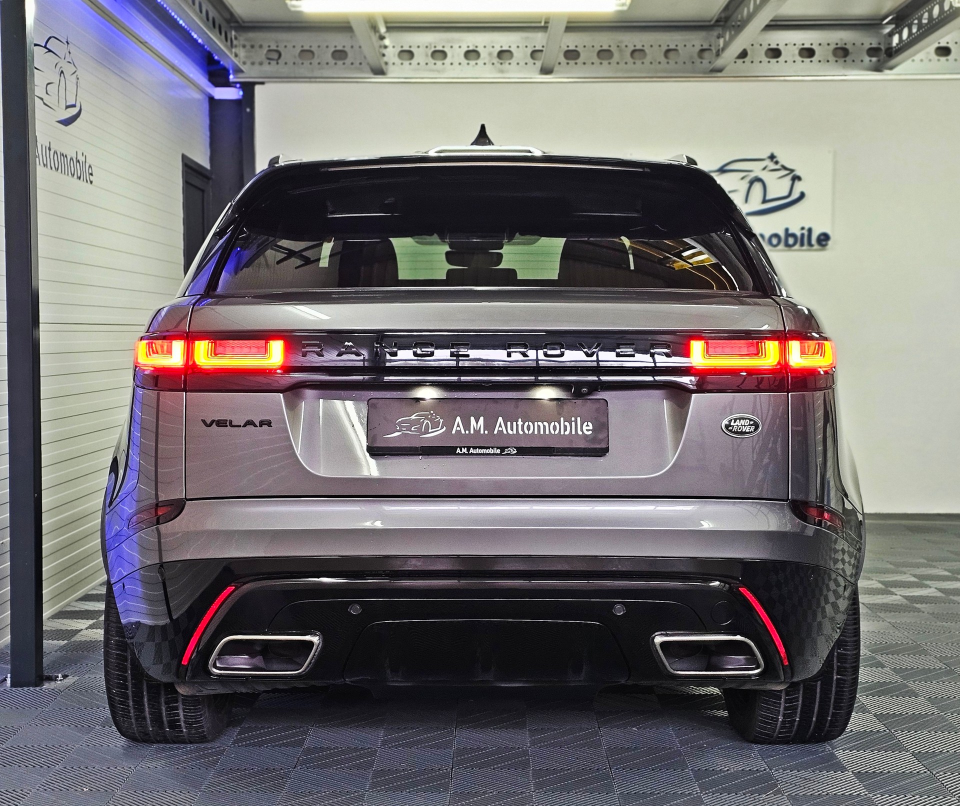 LAND ROVER R-Dynamic D 275 SE Automatic-image-7