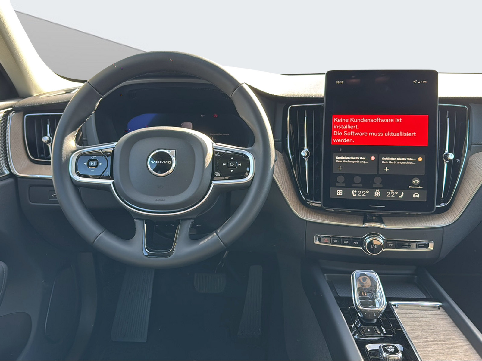 VOLVO XC60 2.0 T8 TE Ultra Dark eAWD-image-12