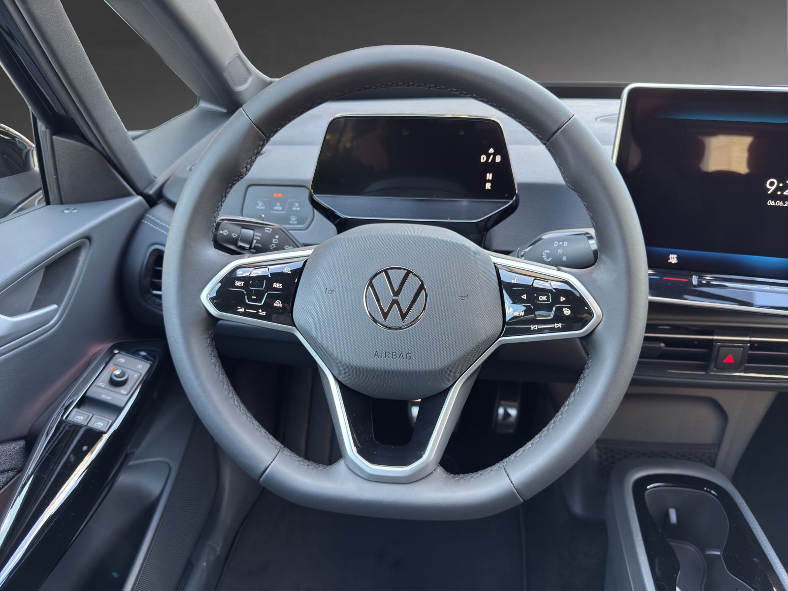VW ID.3 Pro 59 kWh Pro United-image-8